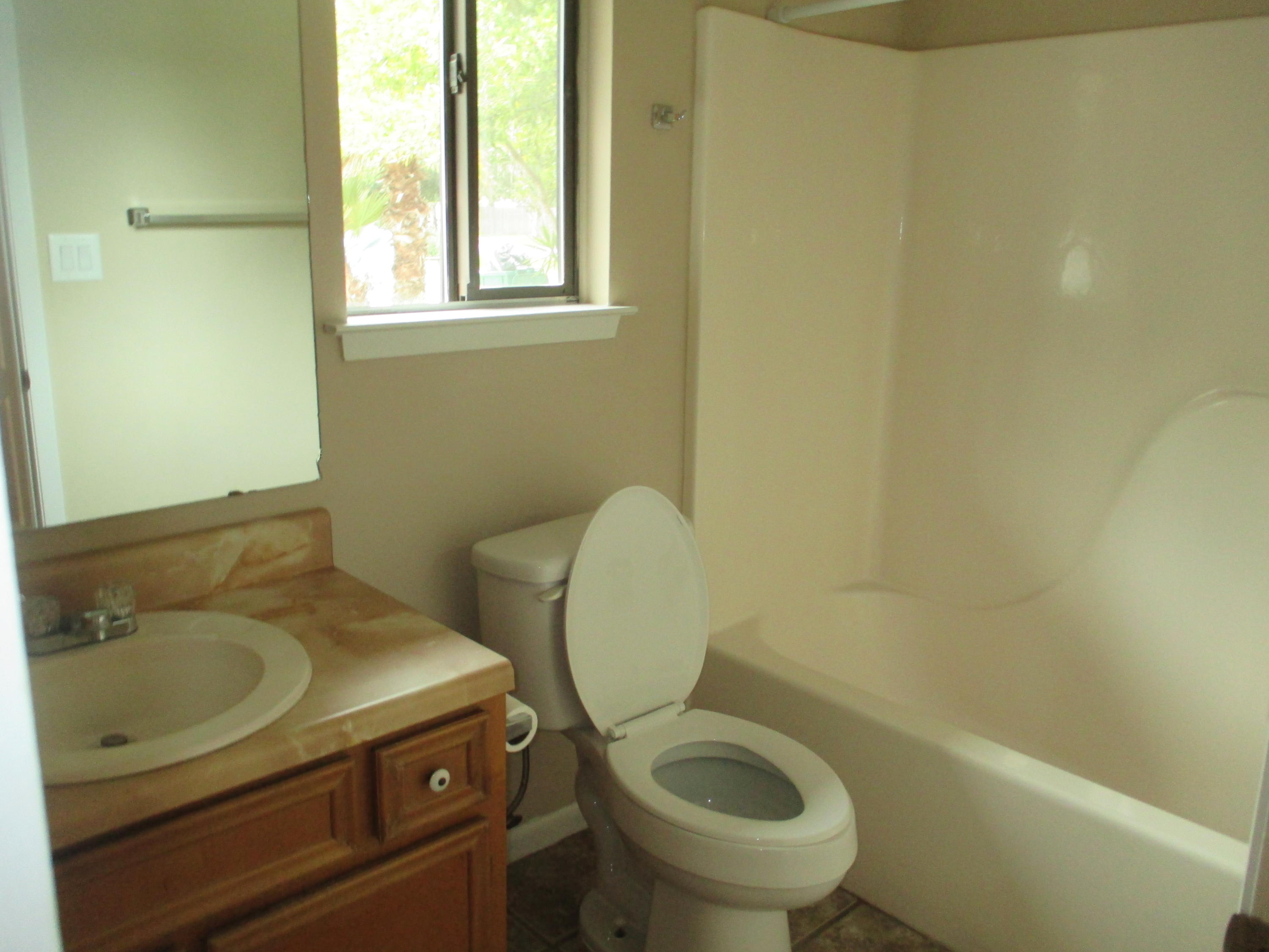 PINE RIDGE TRACE RE/SUB - Residential