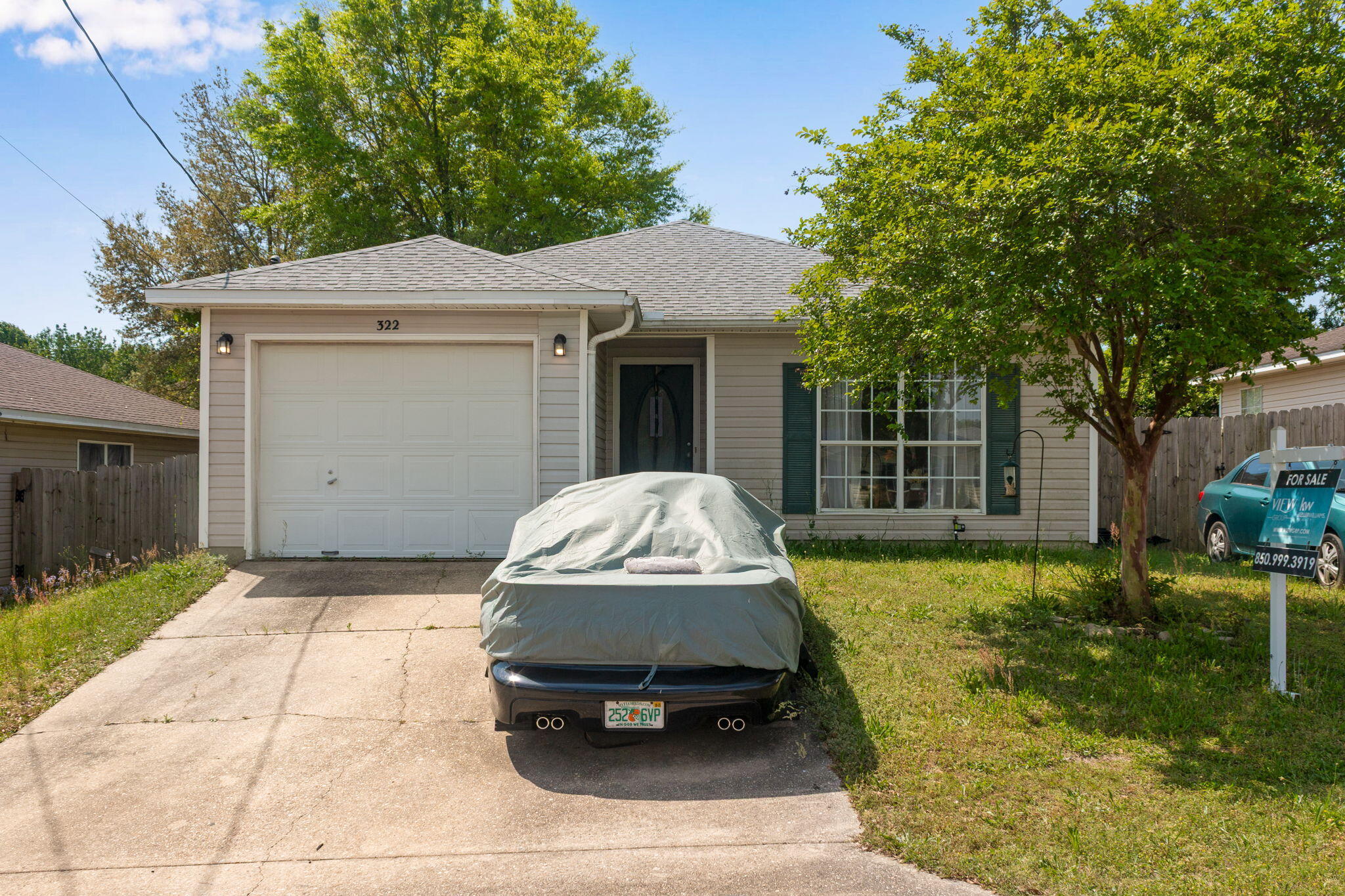 Location is key! Welcome to your beautifully updated home, conveniently located in the southwest Crestview area. Enjoy the perfect blend of comfort and convenience, with easy access to local shopping, restaurants, and commuter routes. This charming home features brand-new flooring, fresh interior paint, and modern stainless-steel appliances, creating a stylish and move-in-ready space. Ideal for first-time buyers, growing families, or anyone looking for a turnkey property in a well-connected location, this one checks all the boxes! Don't miss out on this Crestview gem, schedule your private tour today!