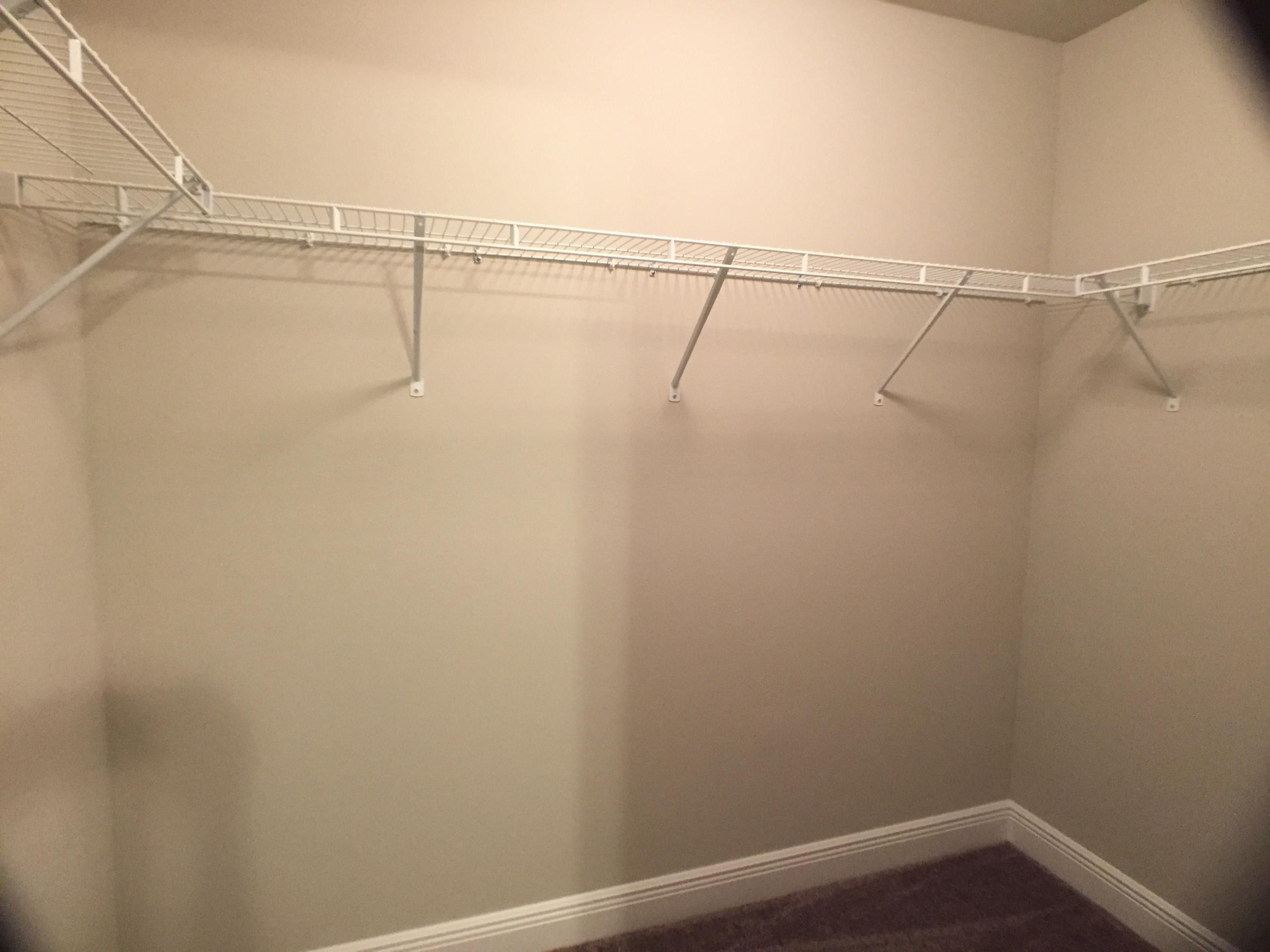 RESERVE POINTE - Residential Lease