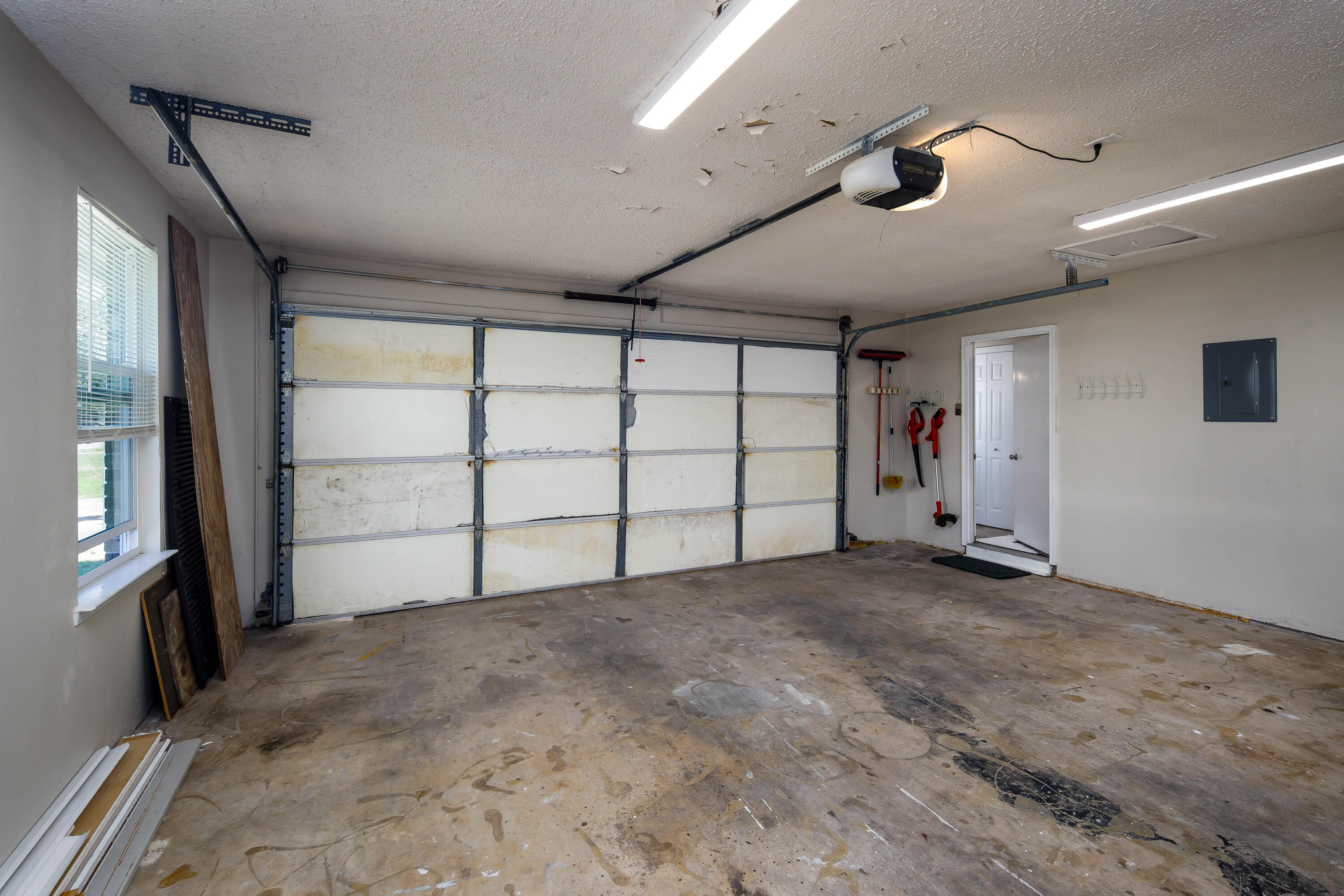 PALM ESTATES UNIT 2 - Residential