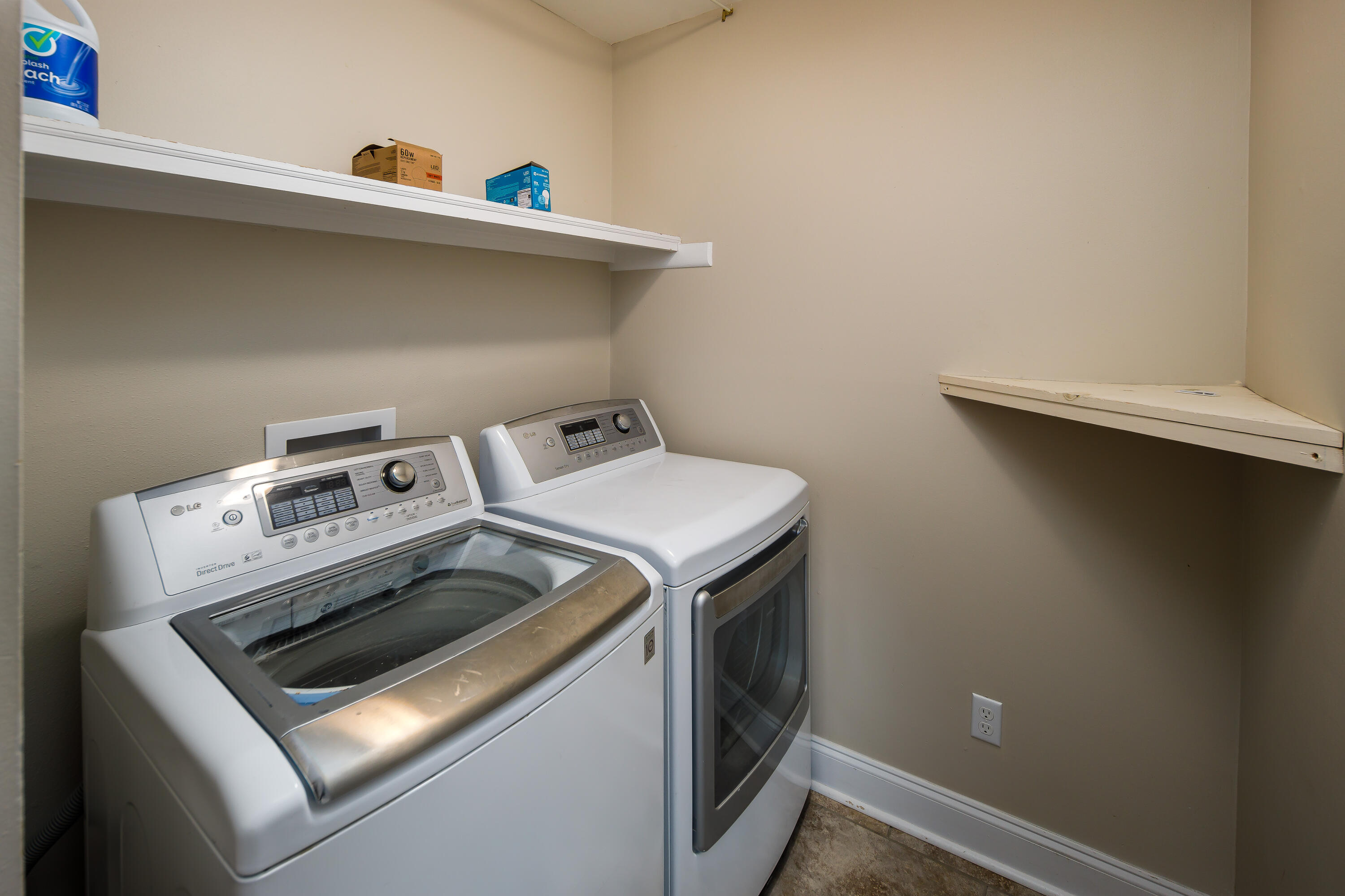 PALM ESTATES UNIT 2 - Residential