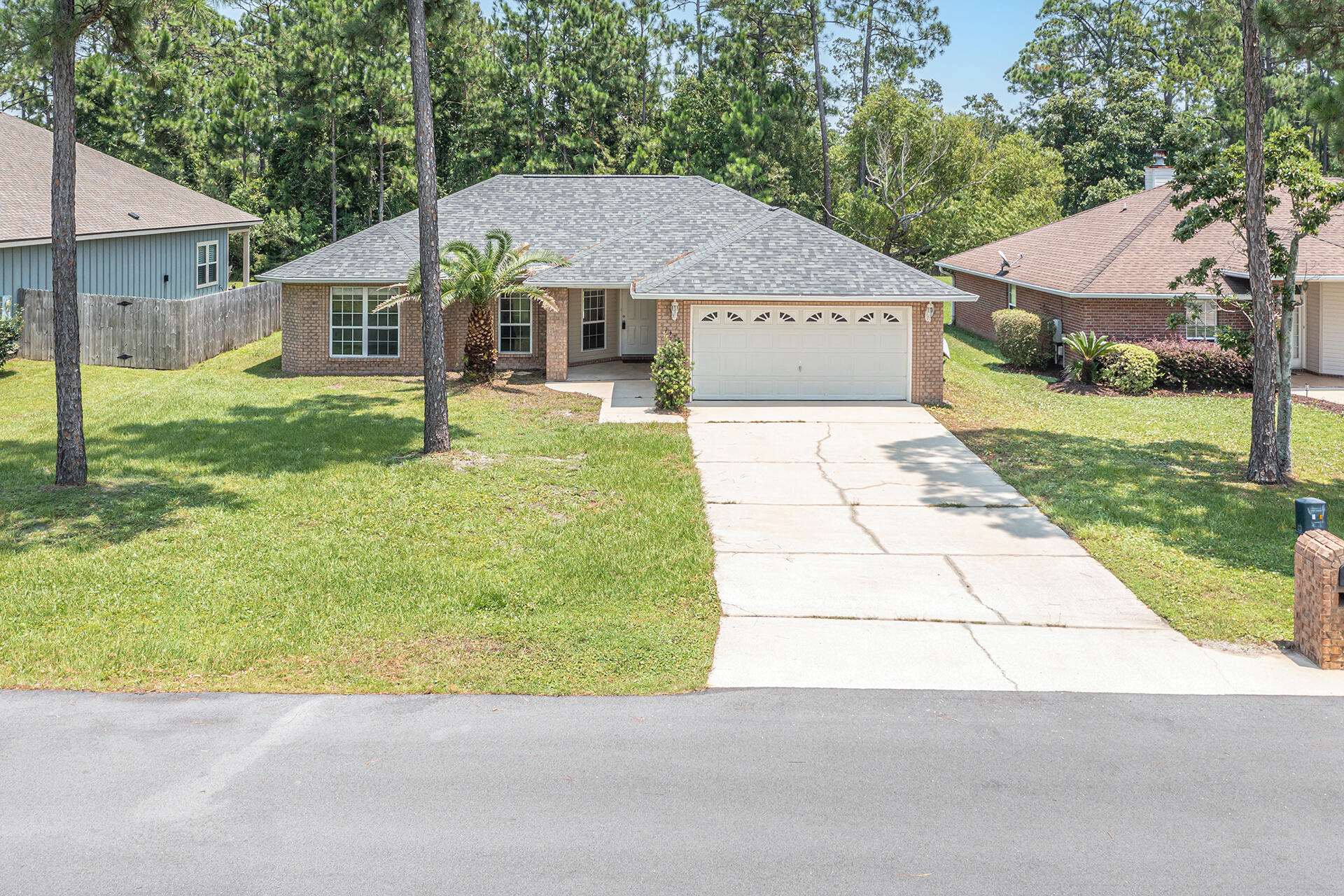 LEGEND COVE - Residential