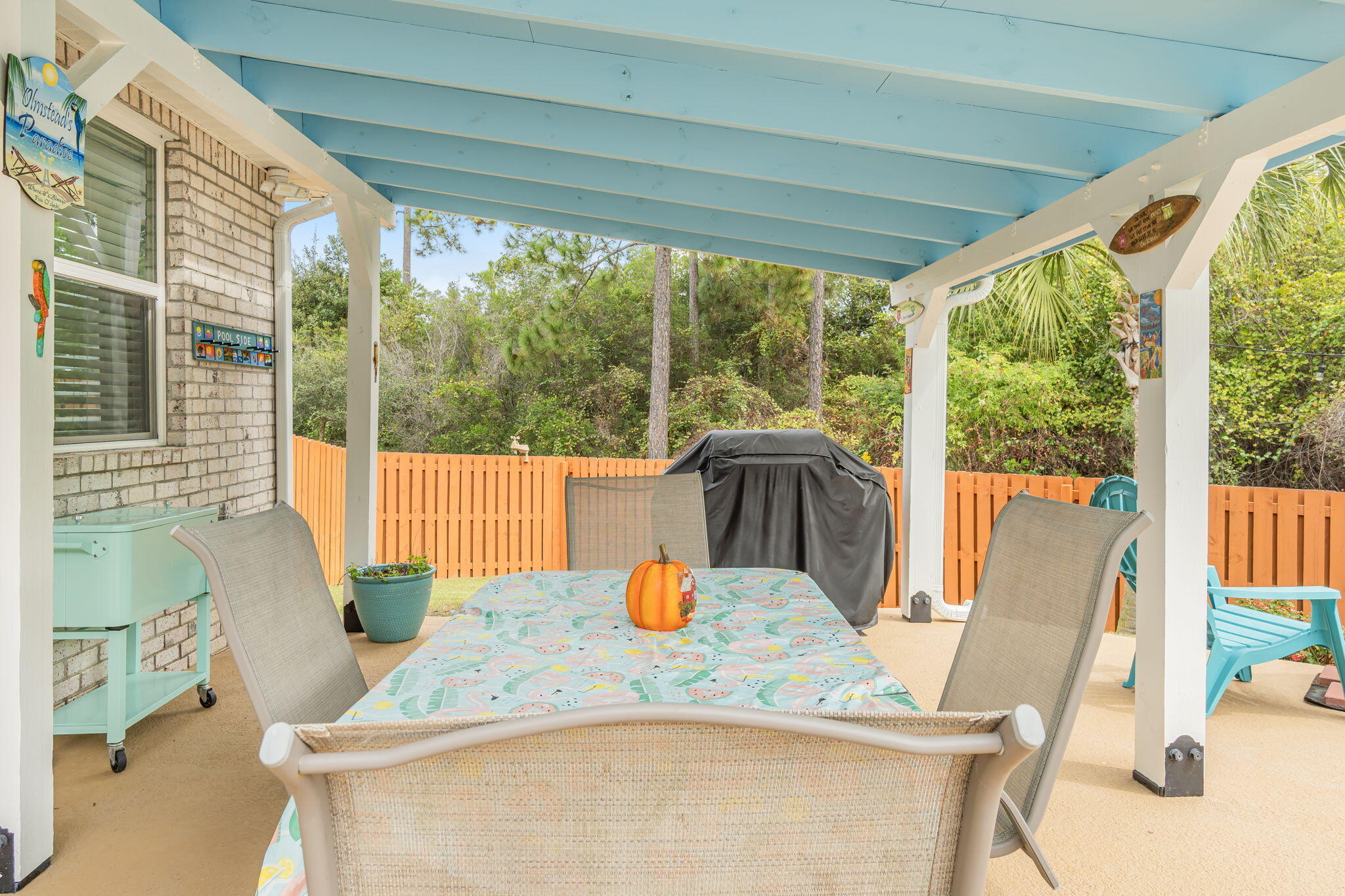 HAMMOCK BAY - Residential