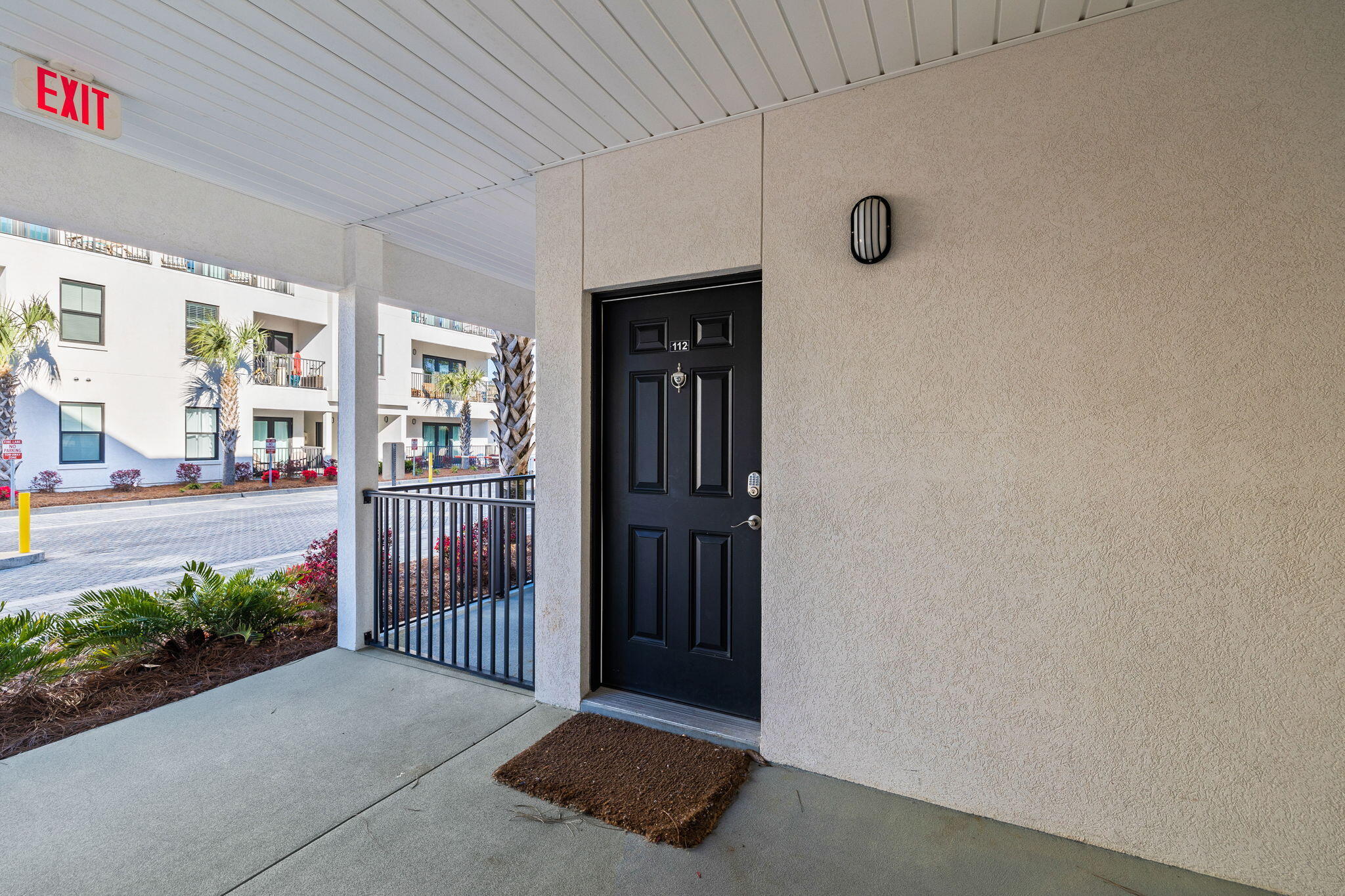 HIDDEN LAKE CONDOMINIUMS - Residential