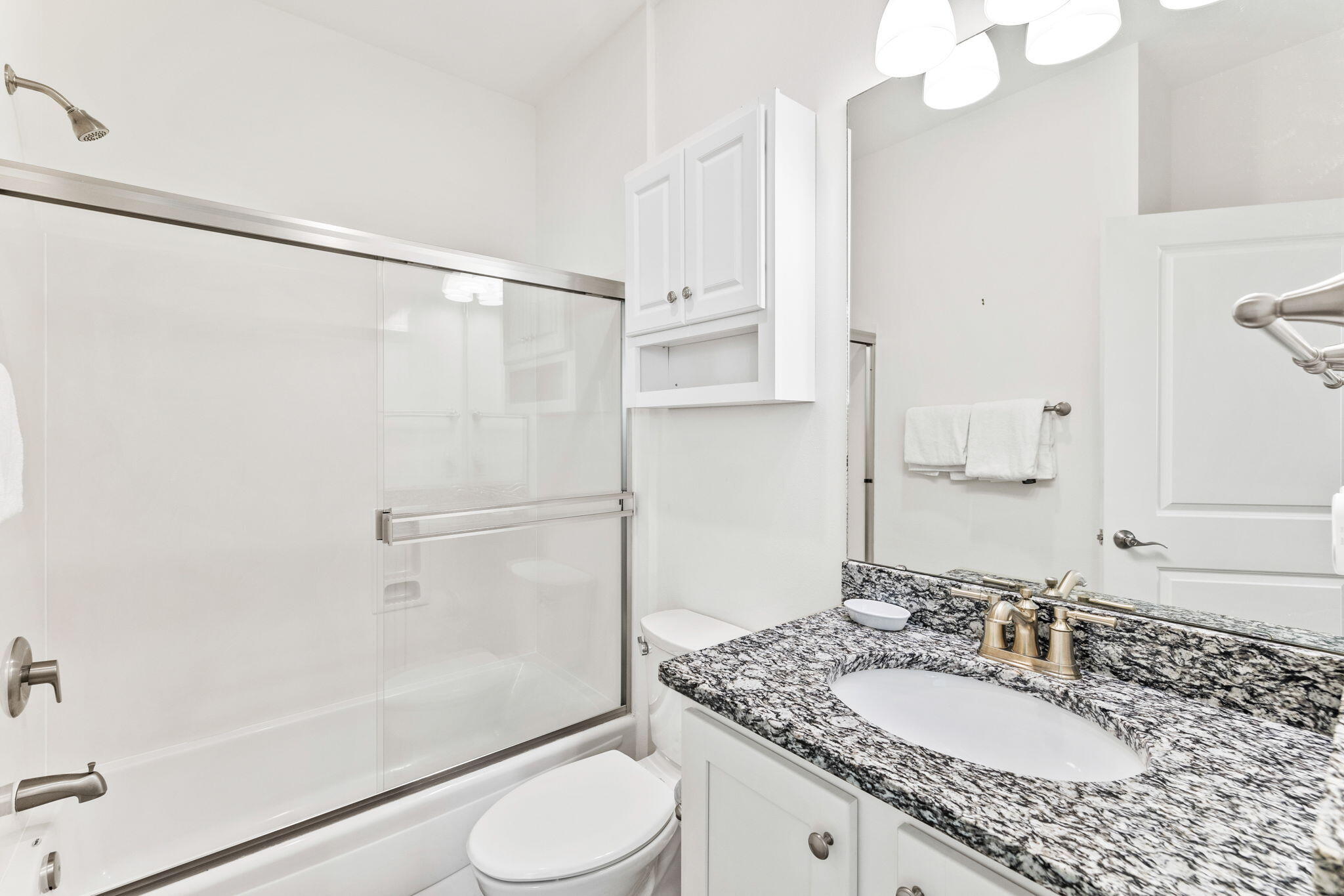HIDDEN LAKE CONDOMINIUMS - Residential