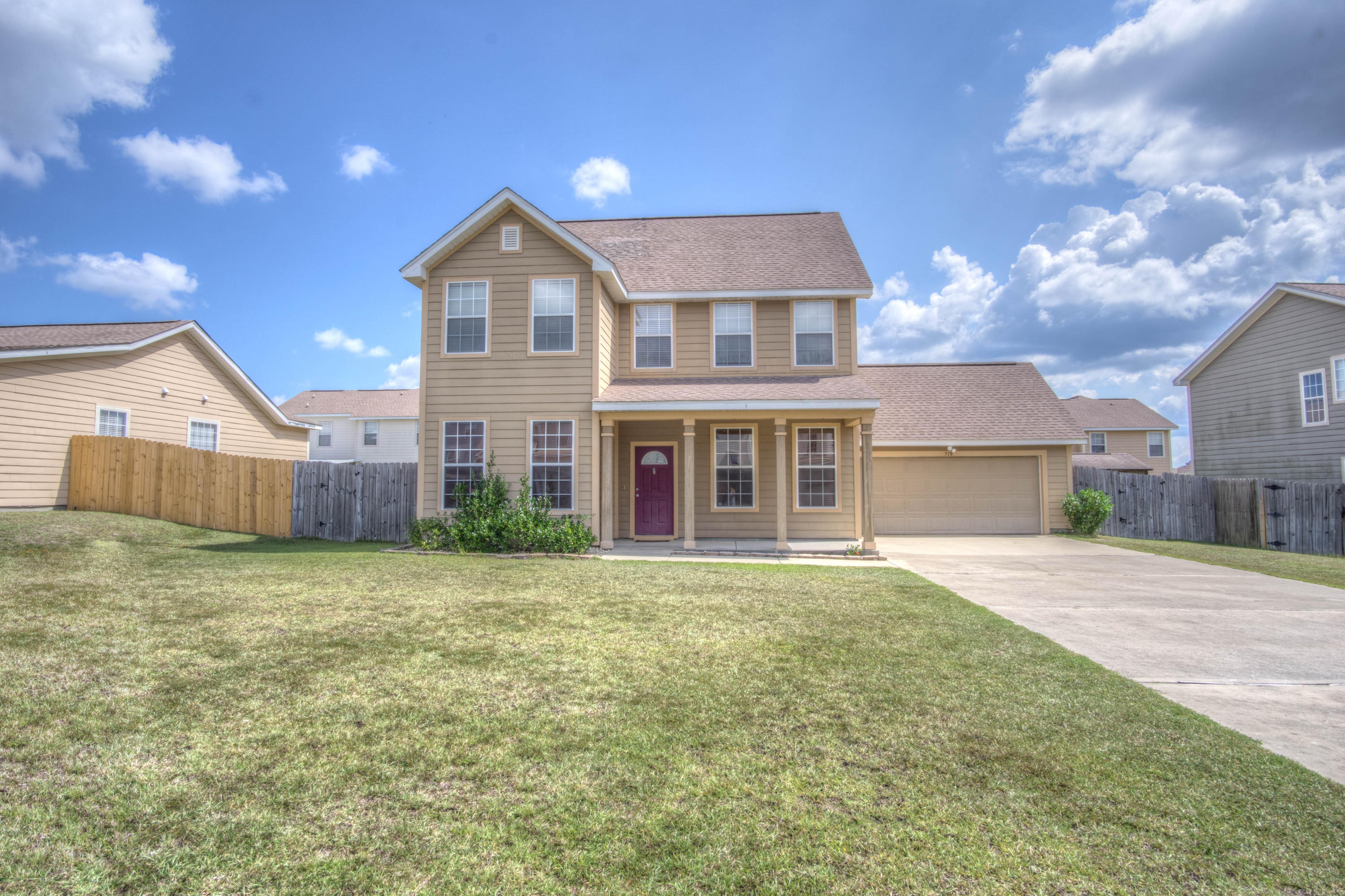 Very nice home in the Sandy Ridge subdivion of south Crestview. Located south of I10 and in the best school district in Okaloosa County. This home is also an easy commute to 7th Special Forces Group and Eglin Air Force Base. Over 2000 square feet of living space encompass this property with multiple living areas, 3 bedrooms 2 and a half bathrooms on a quiet street in a wonderful military community. Pride in ownership definitely shows here. Come on in to see for yourself and make this house your home!