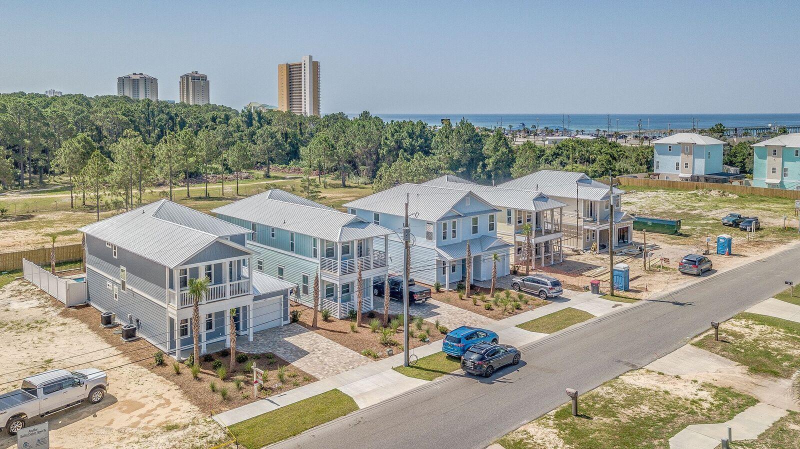 NO RECORDED SUBDIVISION - Residential