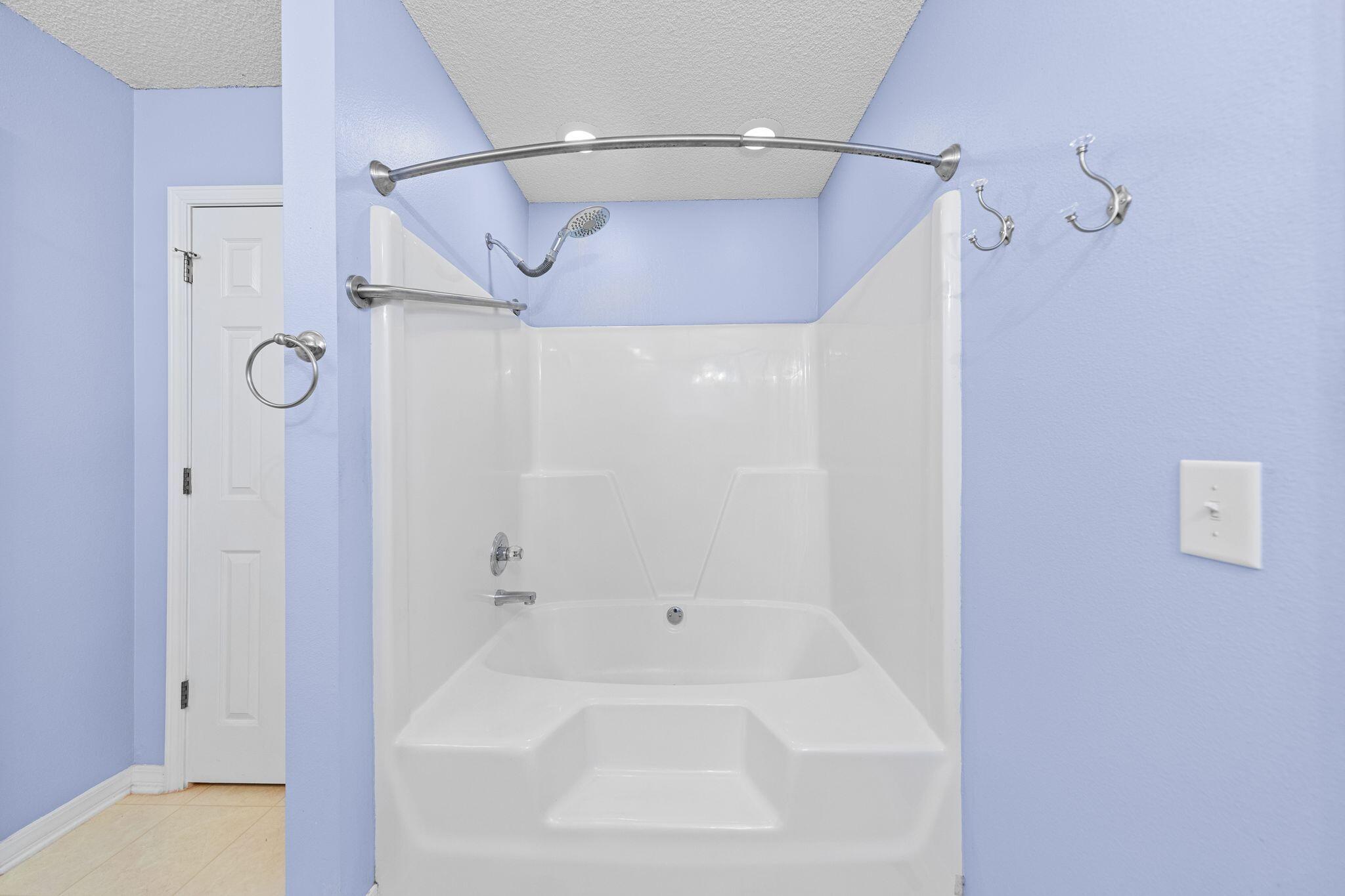 BAYOU PLACE - Residential