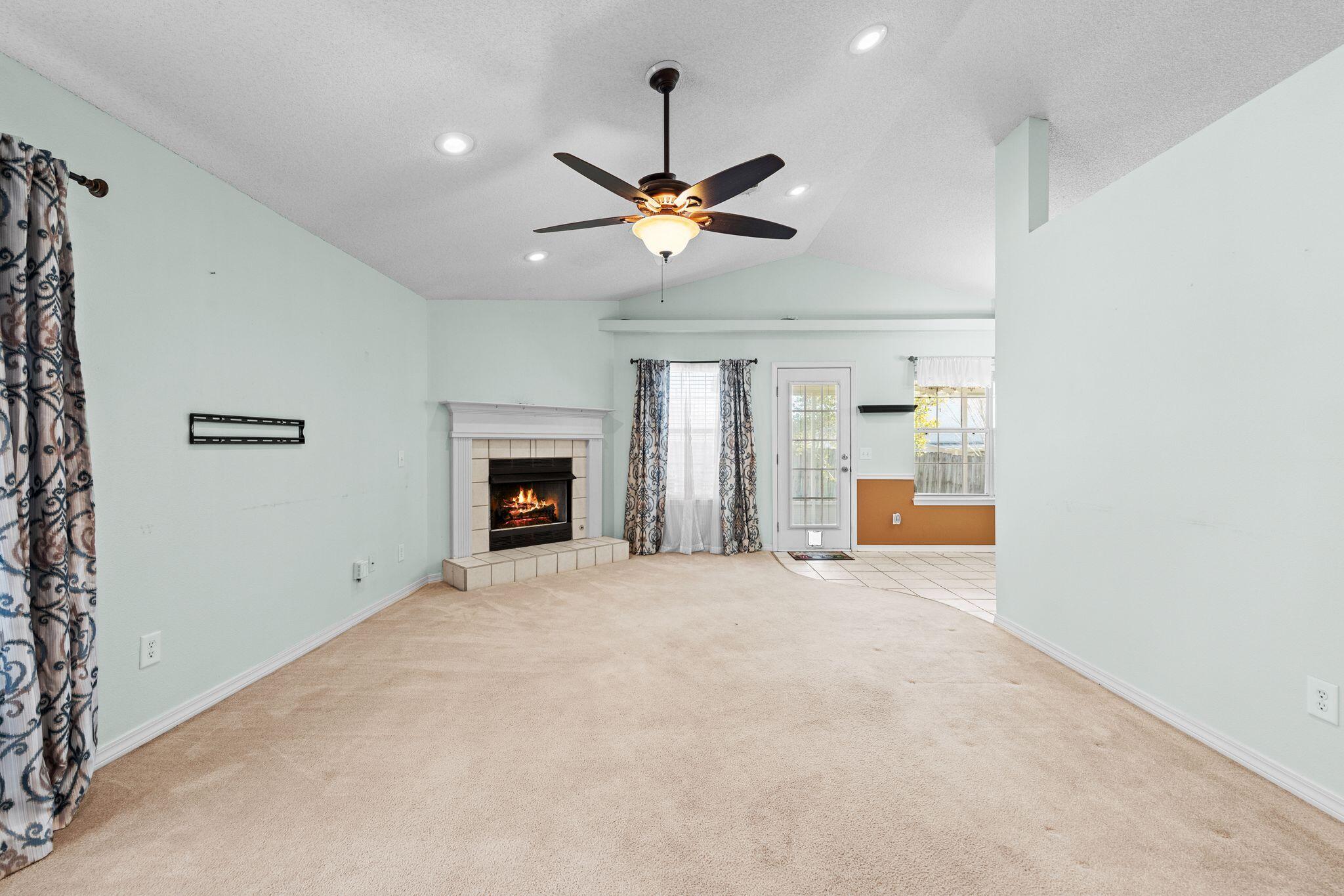 BAYOU PLACE - Residential