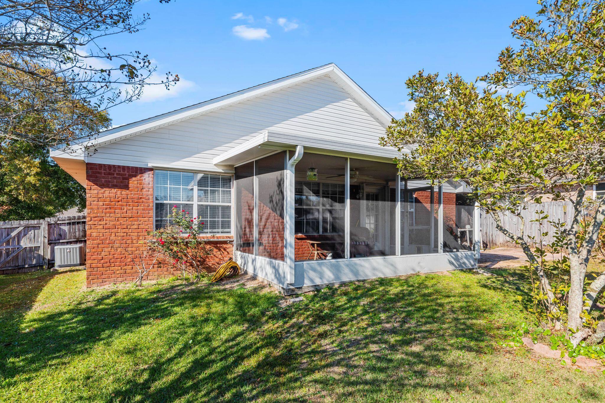 BAYOU PLACE - Residential