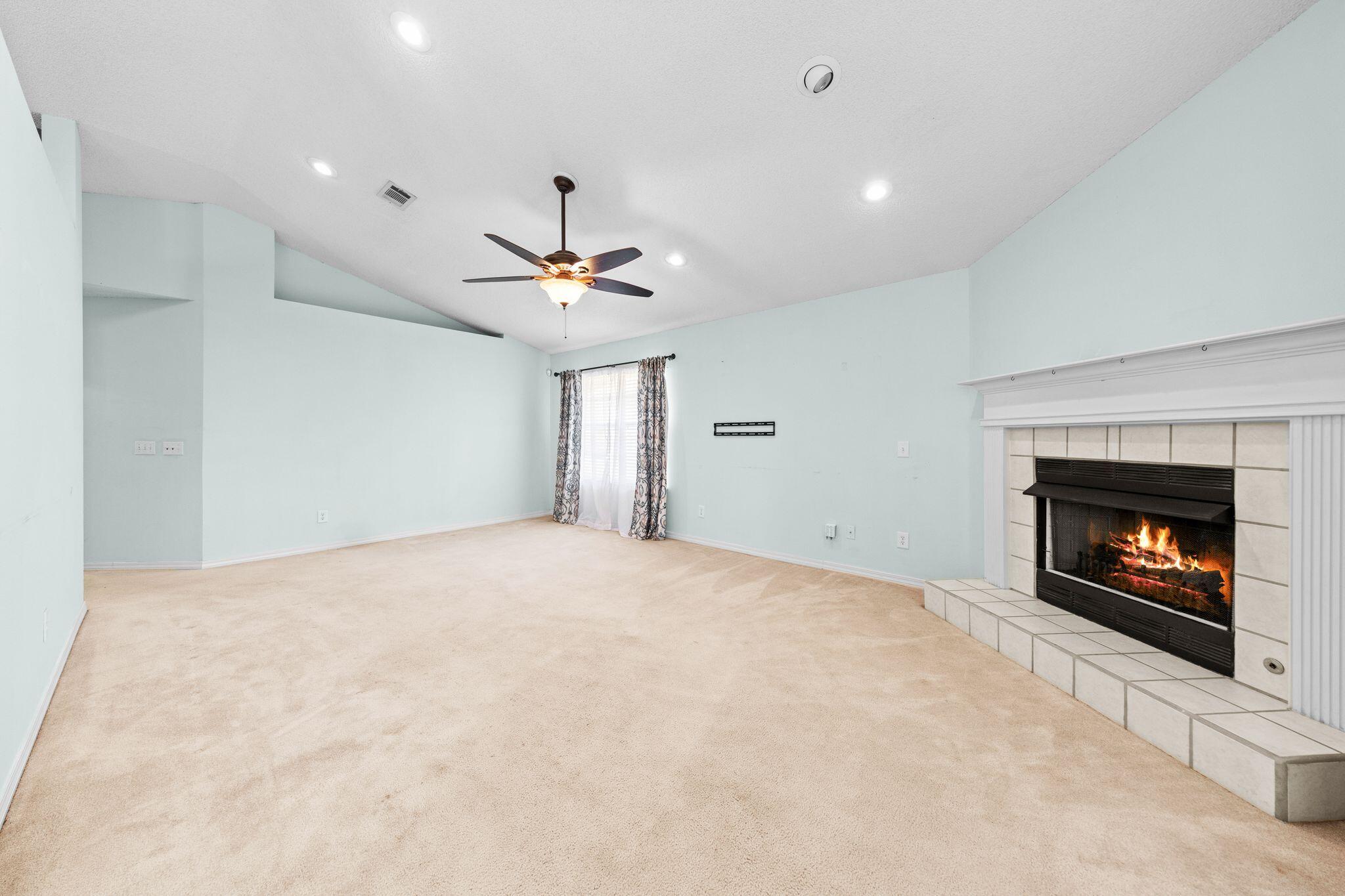 BAYOU PLACE - Residential