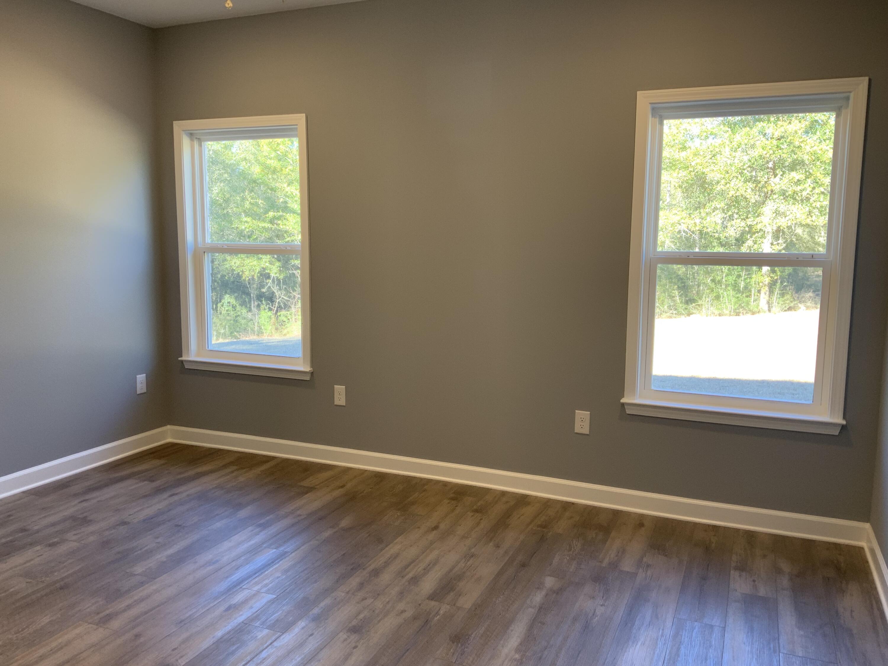 MAJESTIC OAKS VINEYARD - Residential