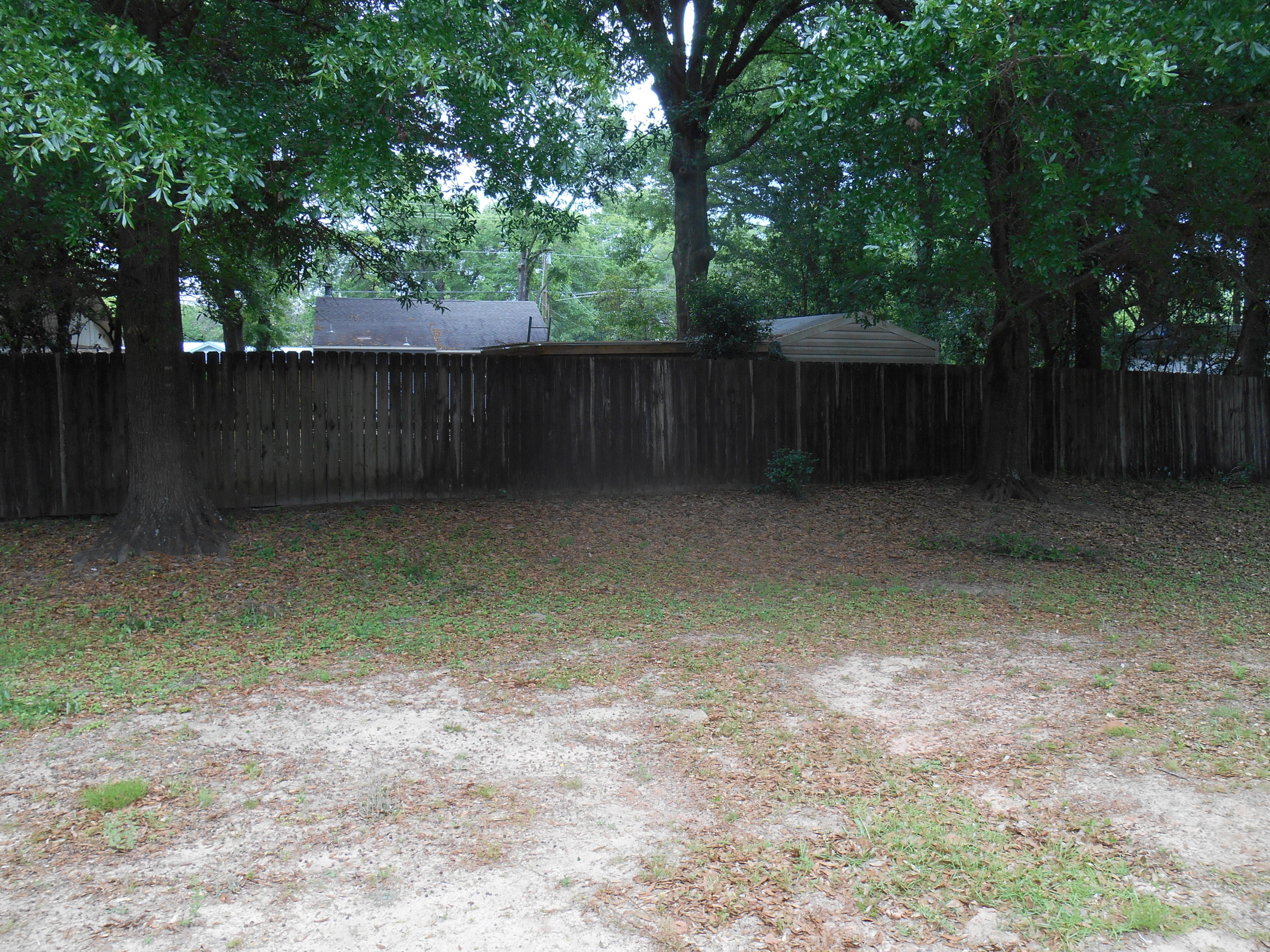 MORRIS ADDN TO CRESTVIEW - Residential Lease
