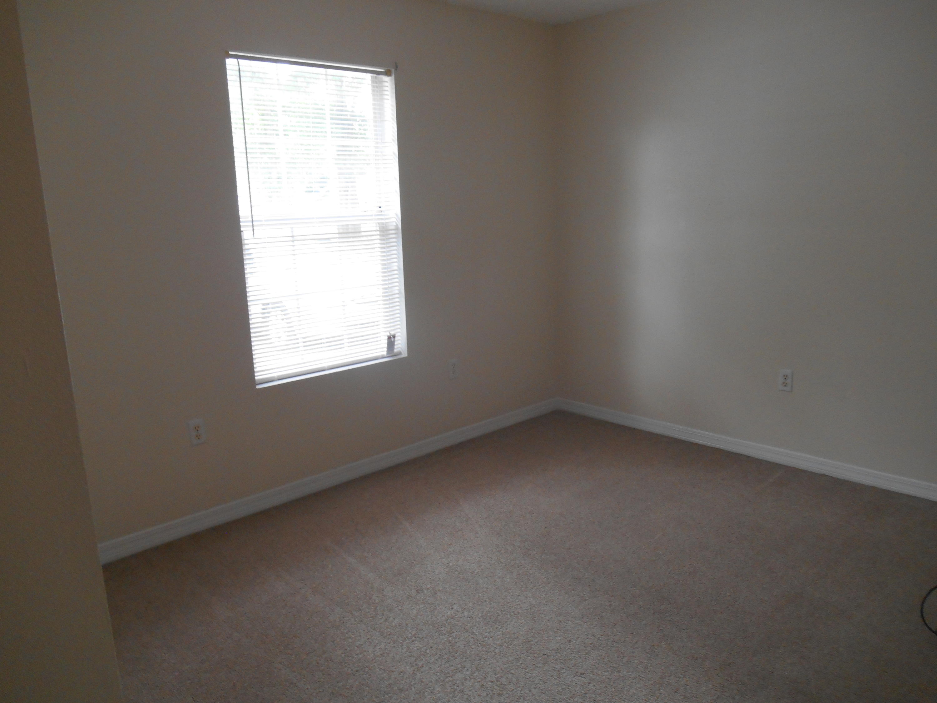 MORRIS ADDN TO CRESTVIEW - Residential Lease