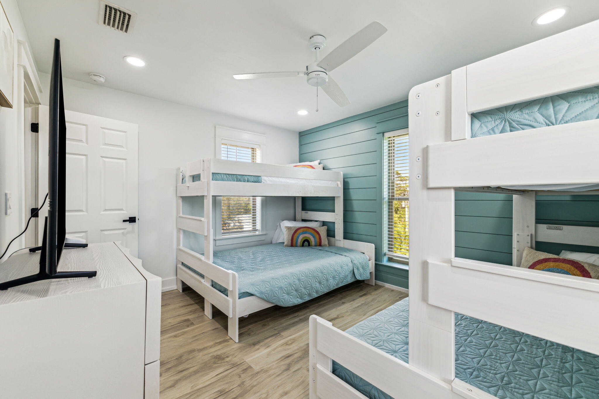 GRAYTON COVE - Residential