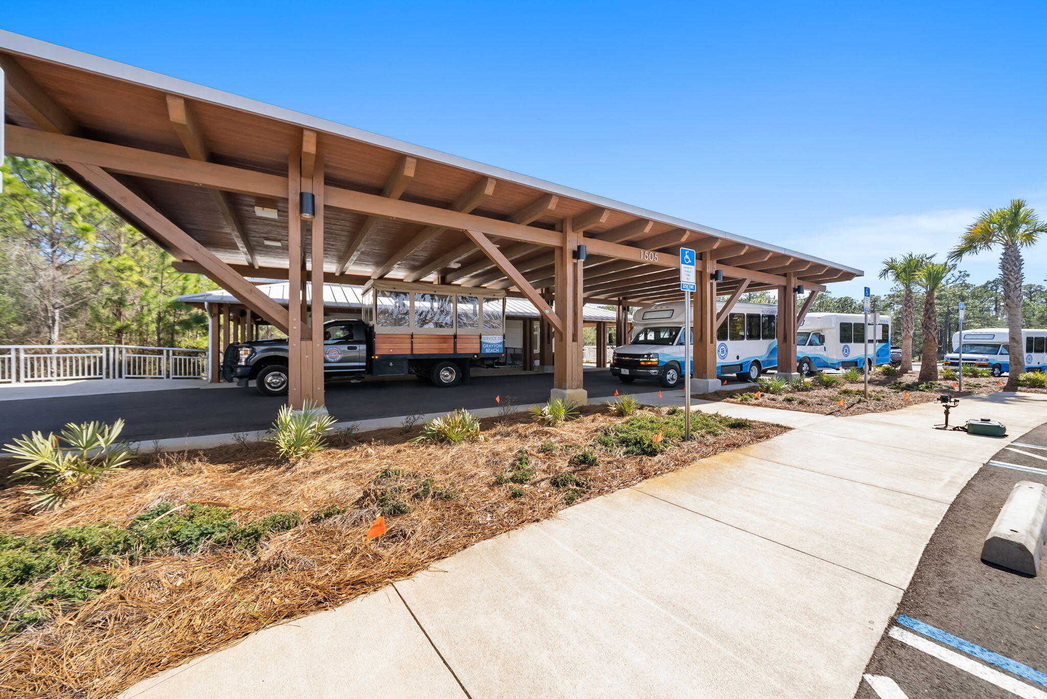 GRAYTON COVE - Residential