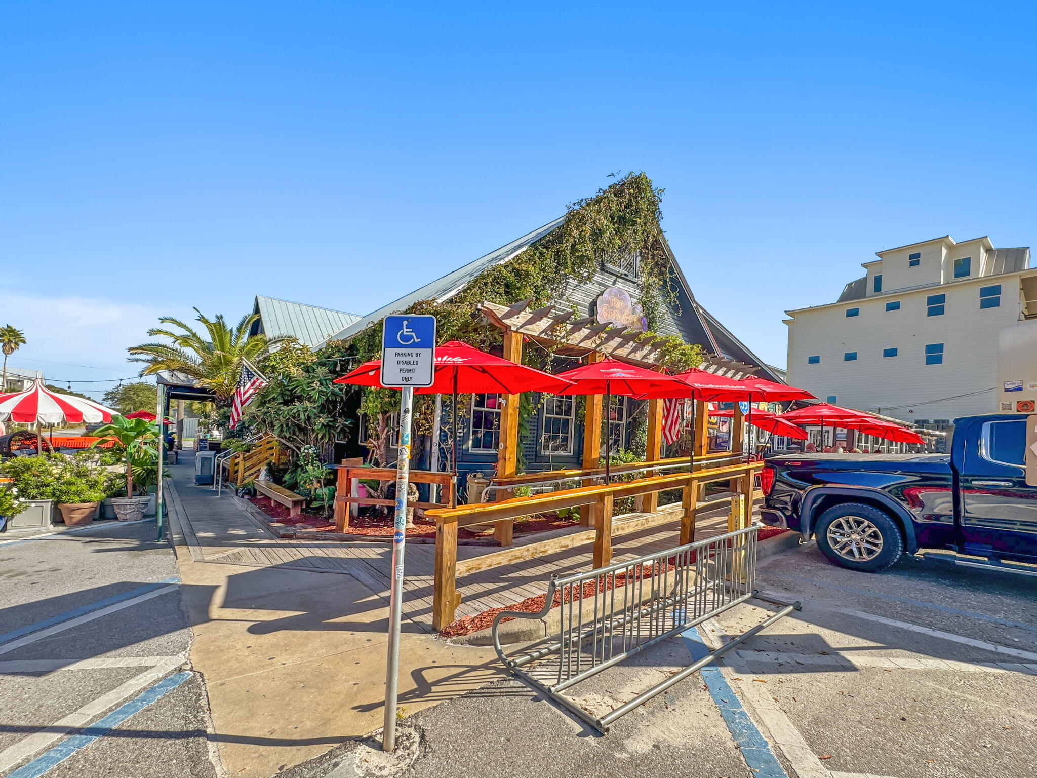 GRAYTON COVE - Residential