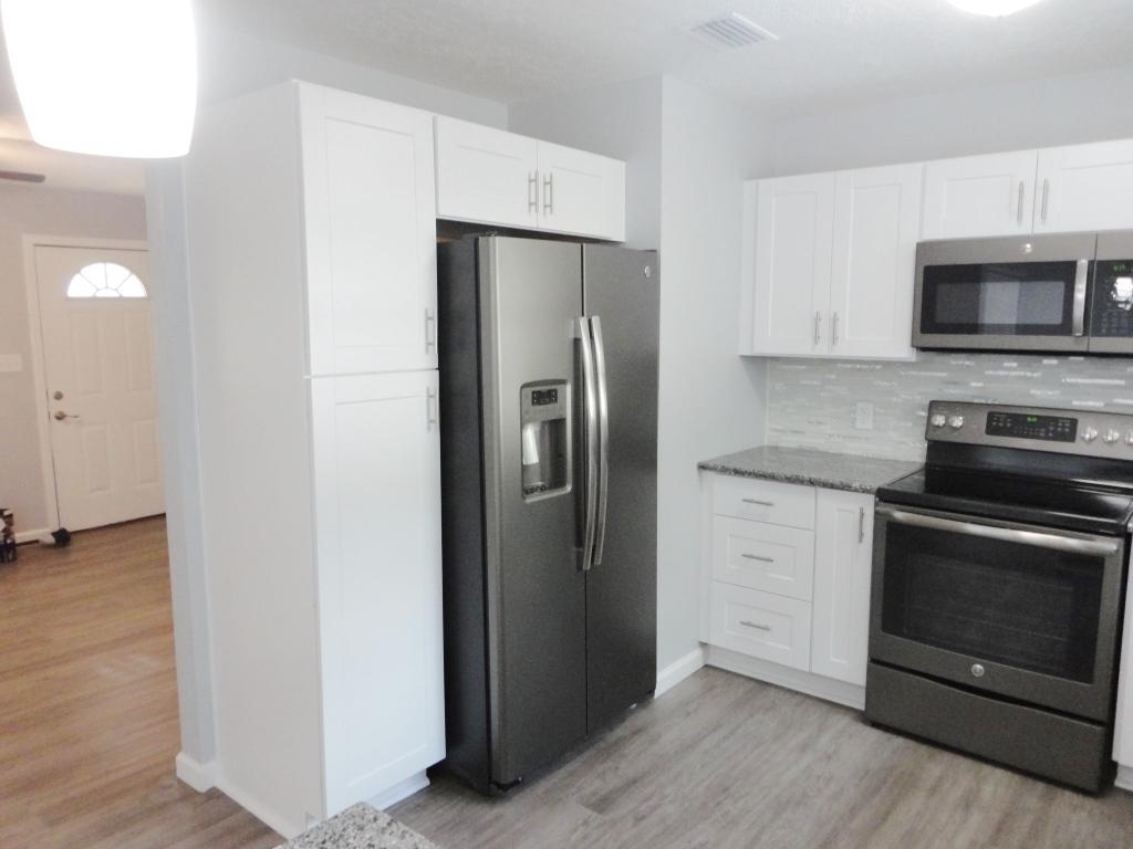 SPRINGDALE - Residential