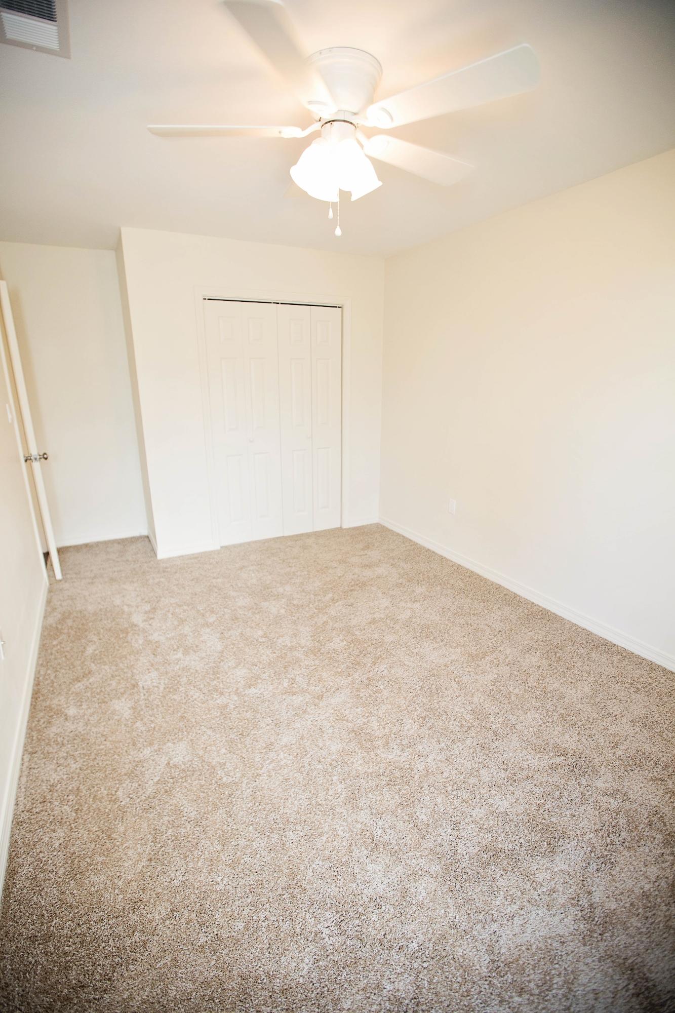 HIDDEN TRAILS PH 1 - Residential