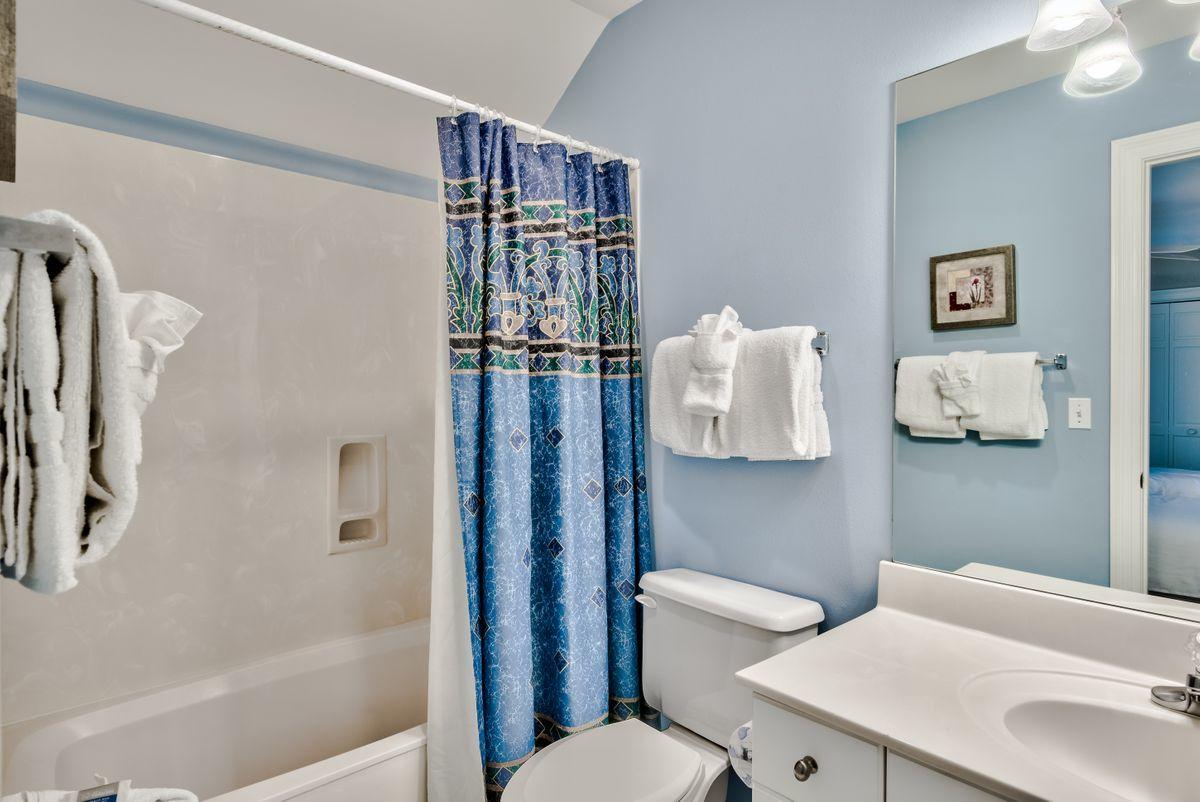 TURNBERRY VILLAS CONDO - Residential