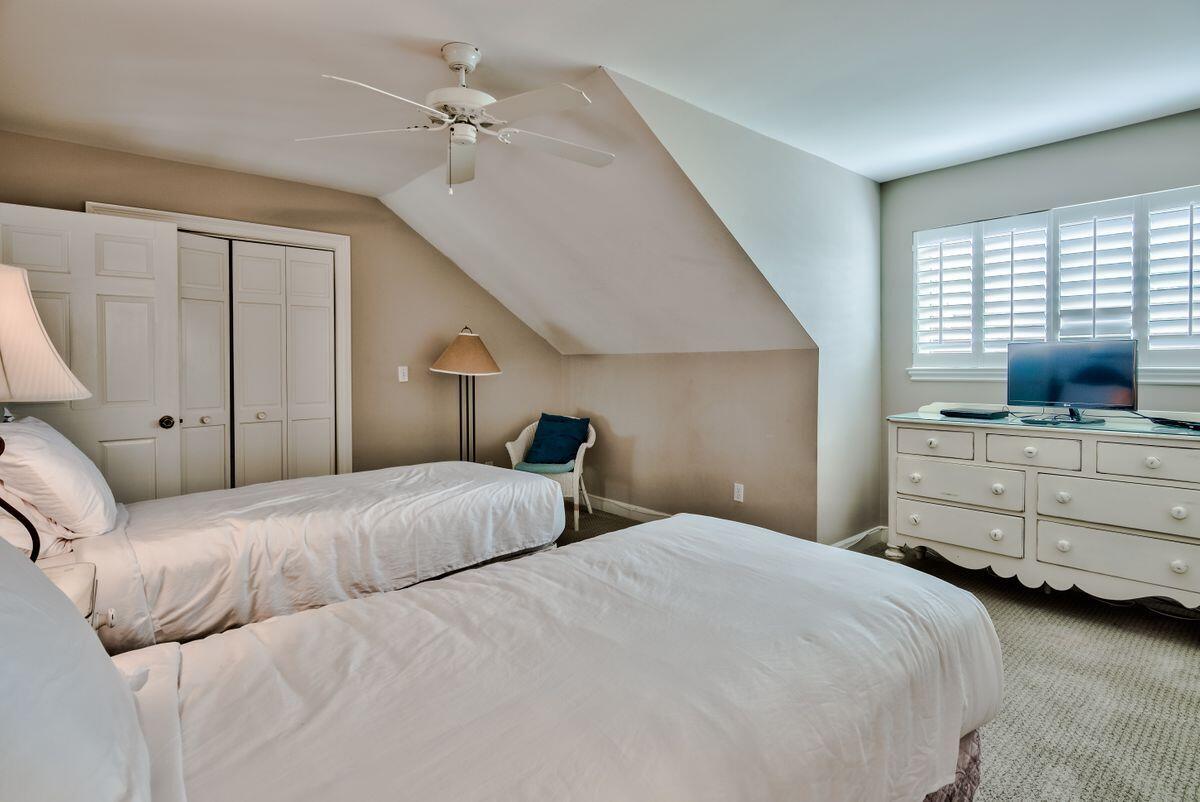 TURNBERRY VILLAS CONDO - Residential