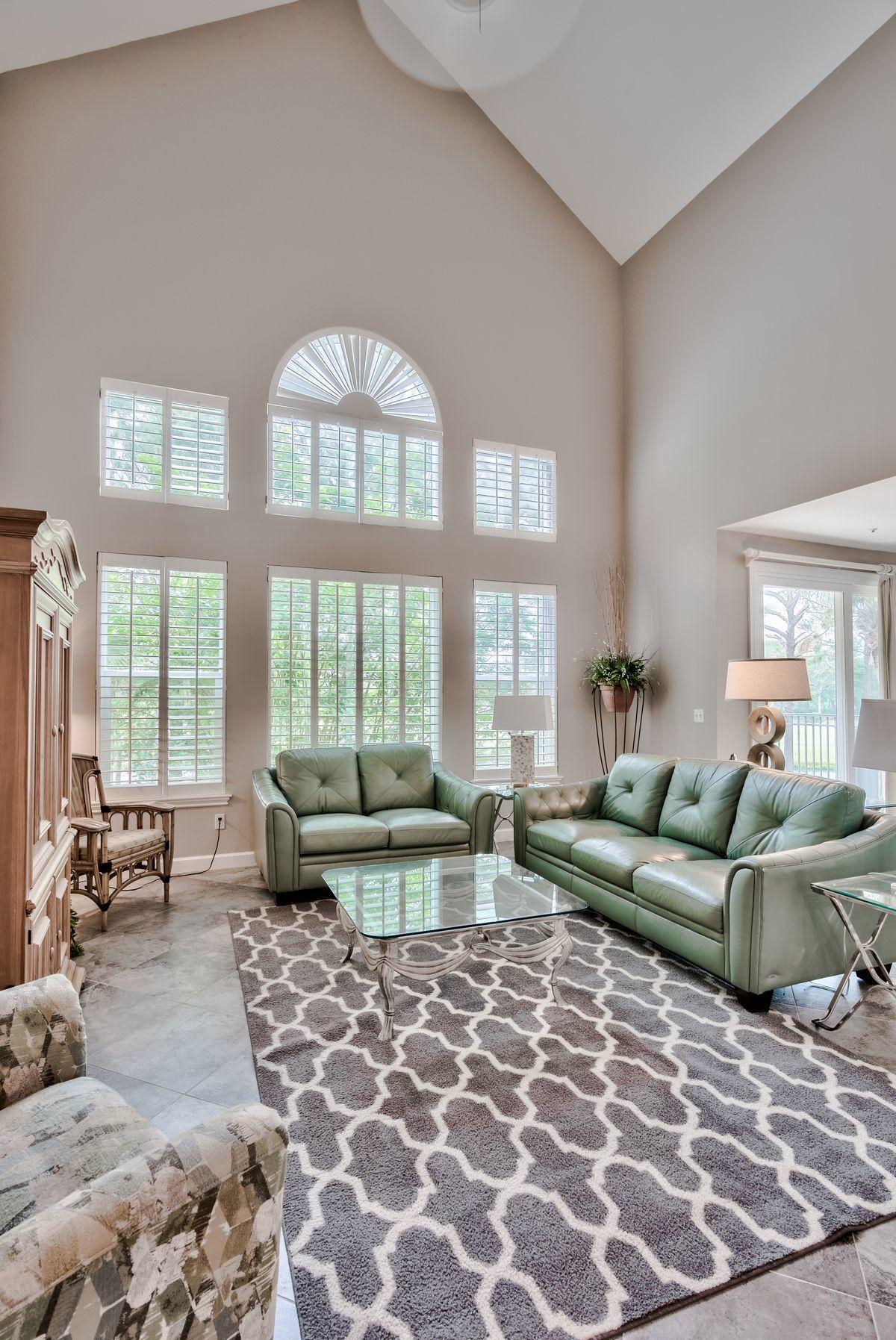 TURNBERRY VILLAS CONDO - Residential