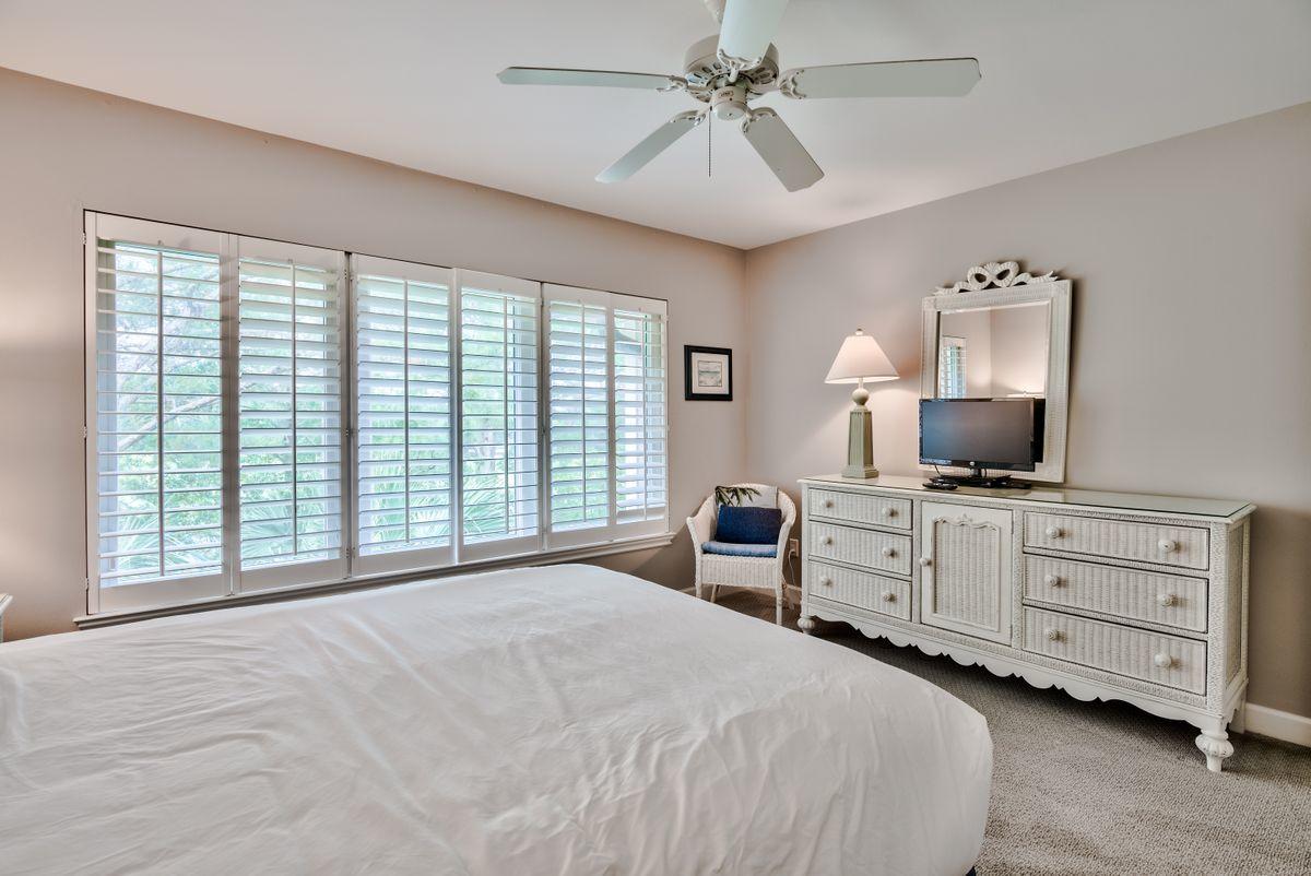 TURNBERRY VILLAS CONDO - Residential