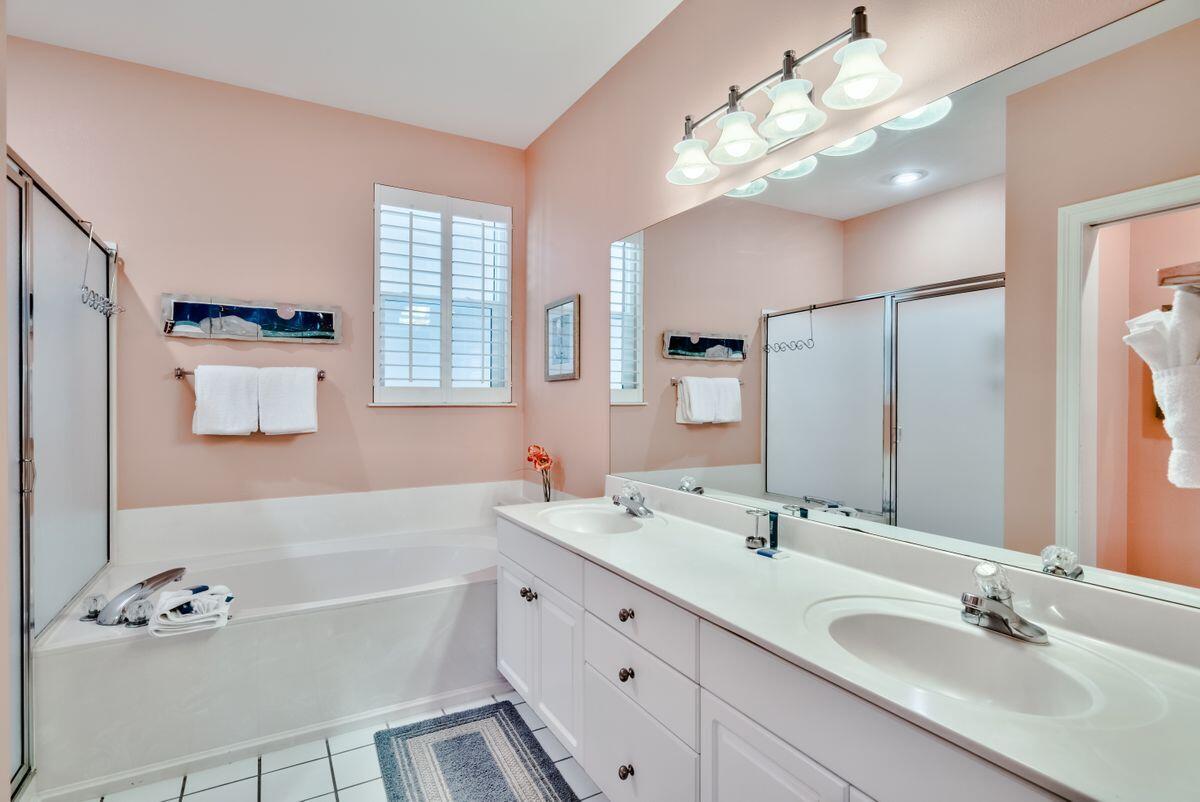 TURNBERRY VILLAS CONDO - Residential