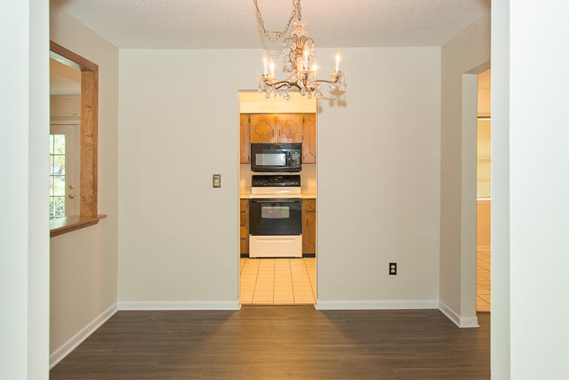 TANGLEWOOD S/D 1ST ADDN - Residential Lease