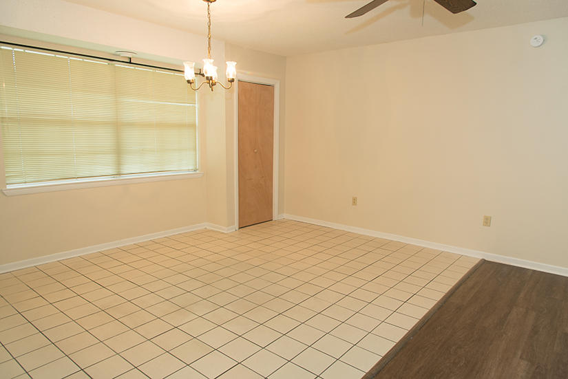 TANGLEWOOD S/D 1ST ADDN - Residential Lease