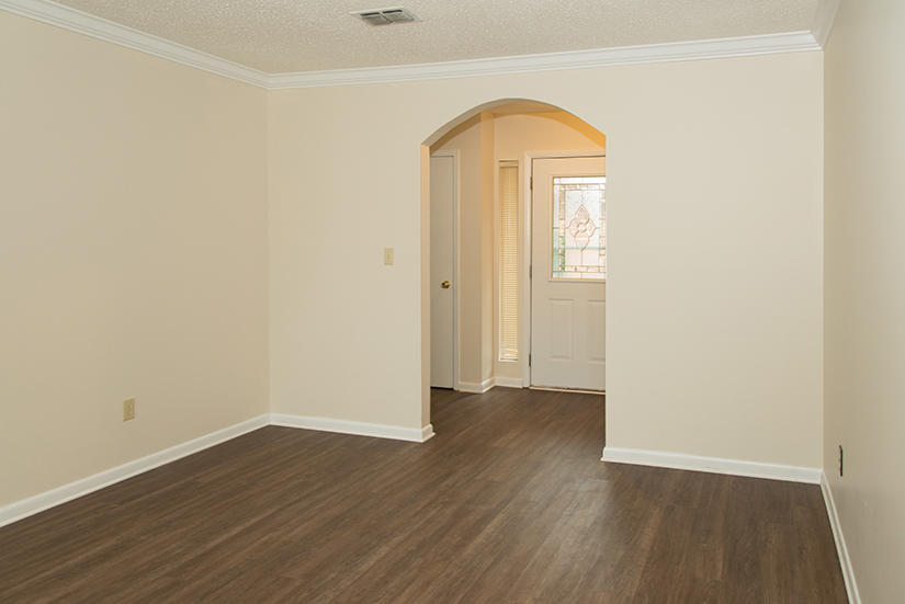 TANGLEWOOD S/D 1ST ADDN - Residential Lease