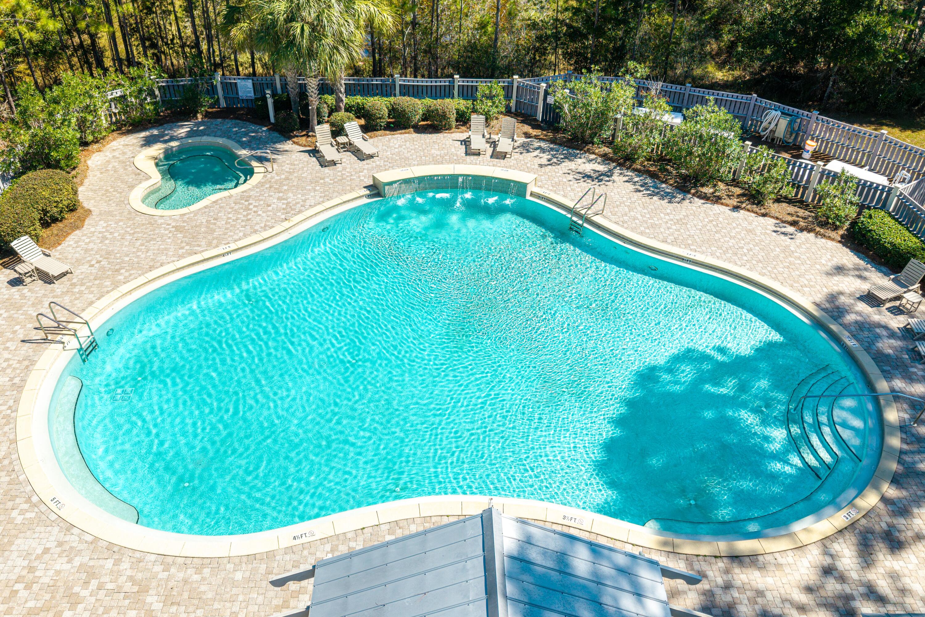 GRAYTON BAYOU - Residential