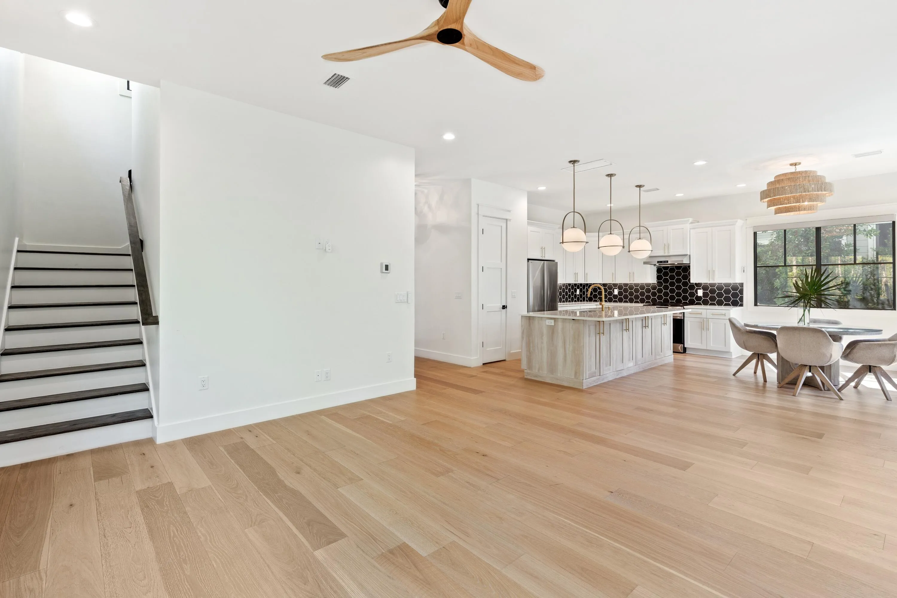 Santa Rosa Beach, Florida 32459, United States, 4 Bedrooms Bedrooms, ,3 BathroomsBathrooms,Residential,Active,228170