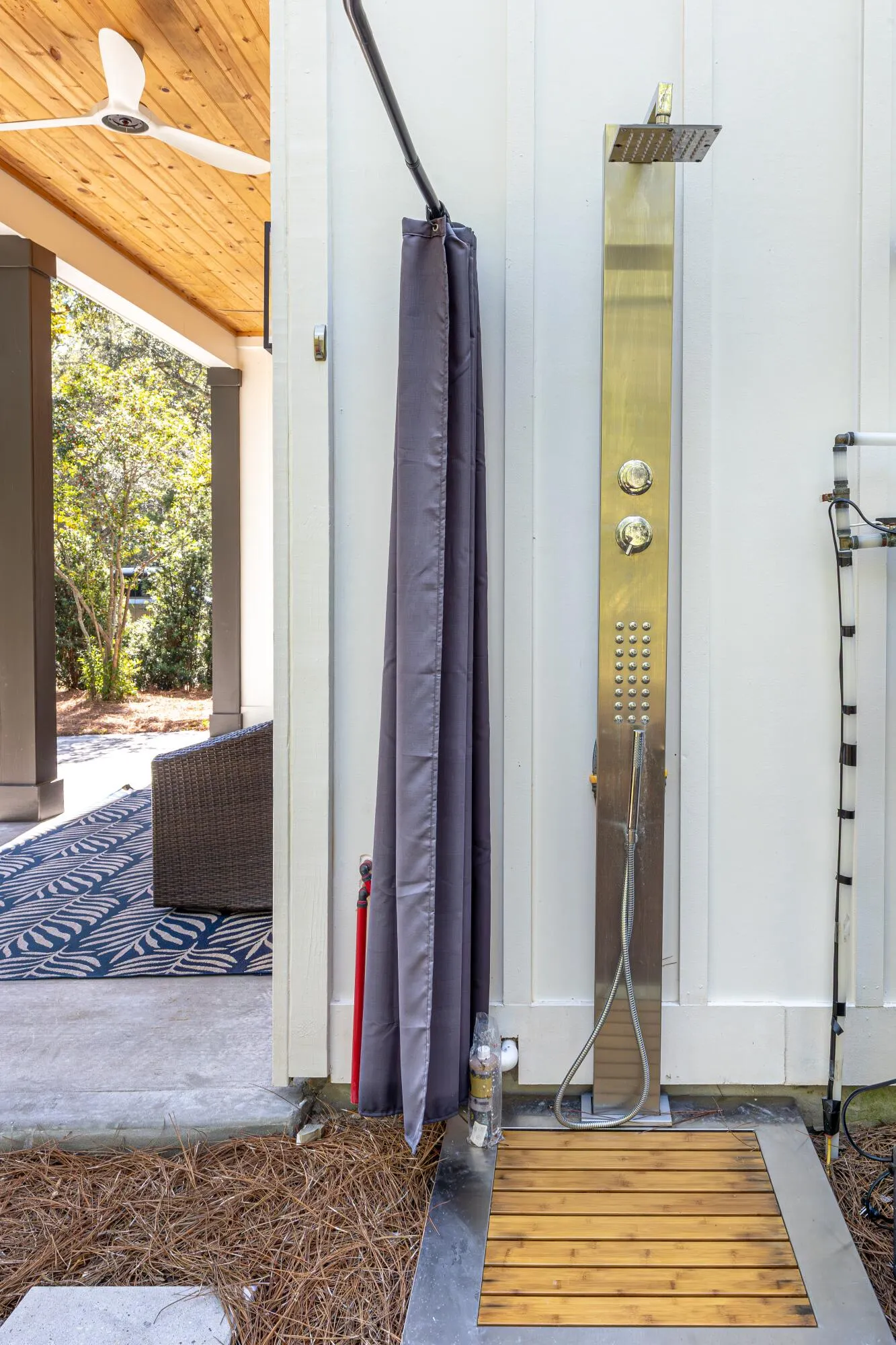 Santa Rosa Beach, Florida 32459, United States, 4 Bedrooms Bedrooms, ,3 BathroomsBathrooms,Residential,Active,228170