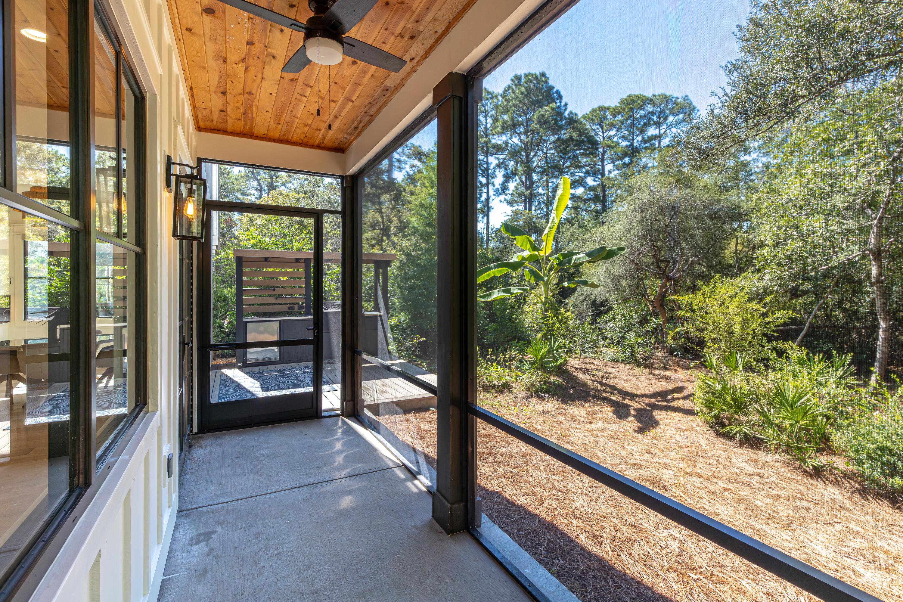 GRAYTON BAYOU - Residential