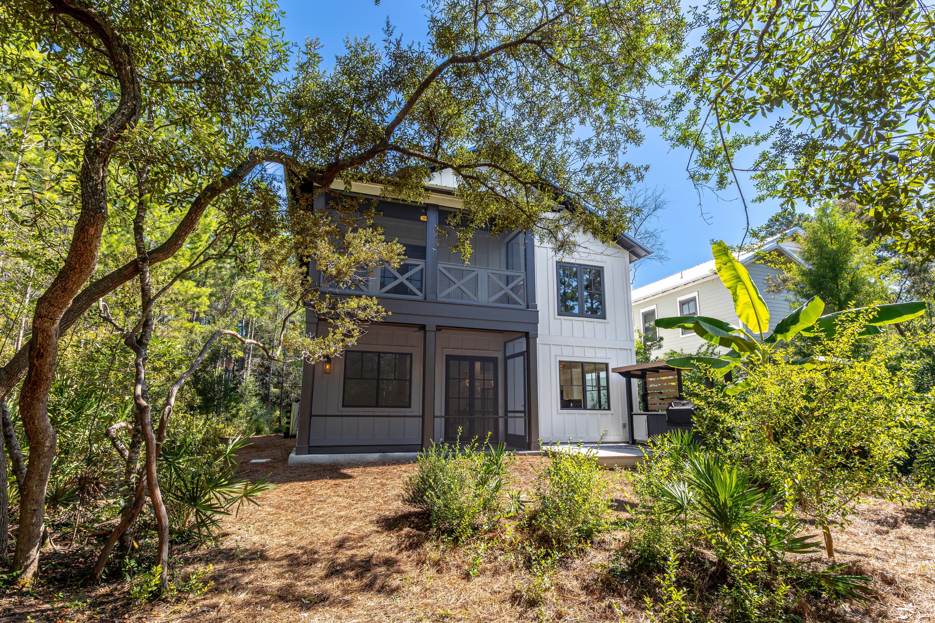 GRAYTON BAYOU - Residential