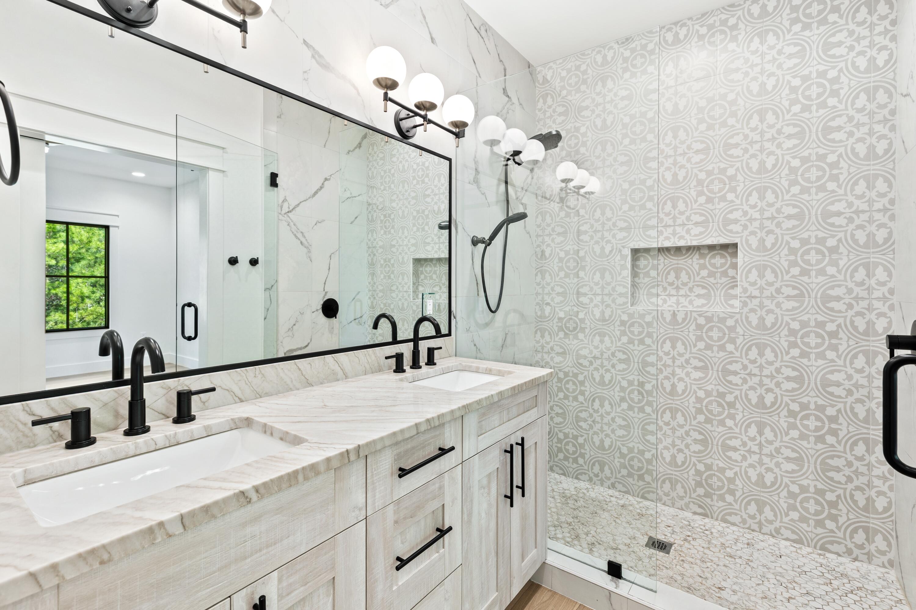GRAYTON BAYOU - Residential