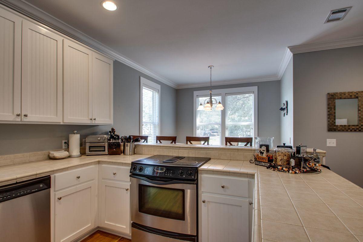 WHITES GULFVIEW ESTATES - Residential