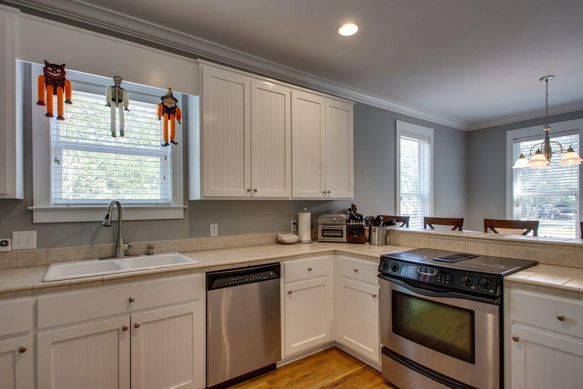 WHITES GULFVIEW ESTATES - Residential