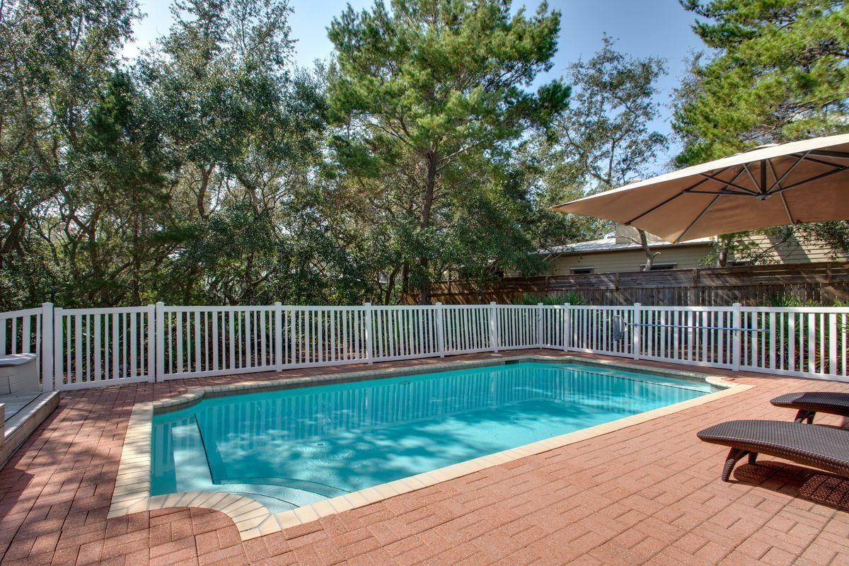 WHITES GULFVIEW ESTATES - Residential