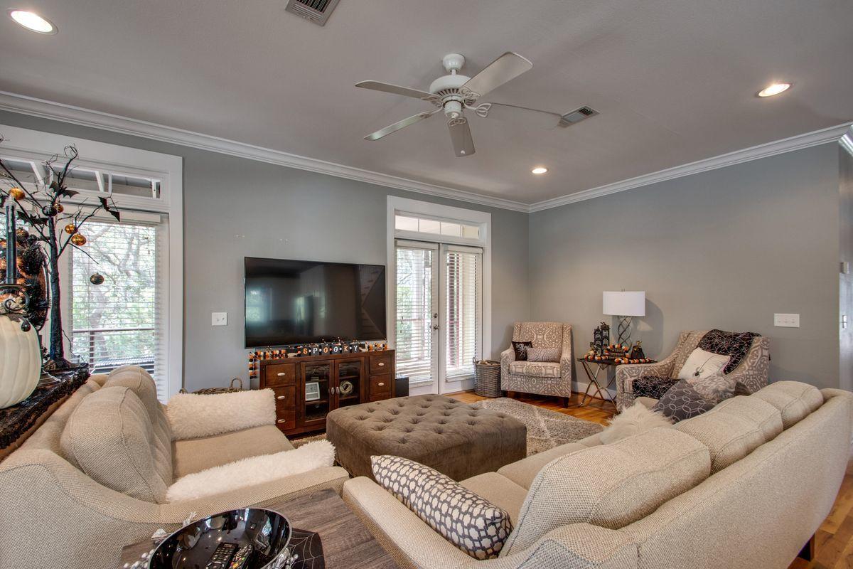 WHITES GULFVIEW ESTATES - Residential