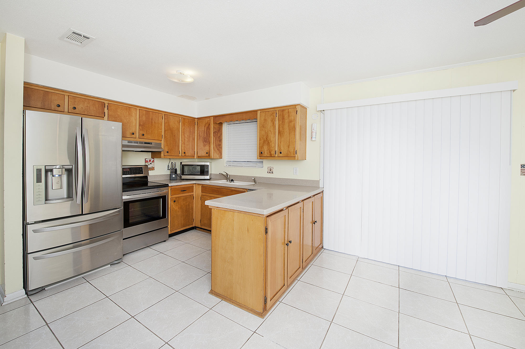 COLONY ESTATES 3RD ADDN - Residential