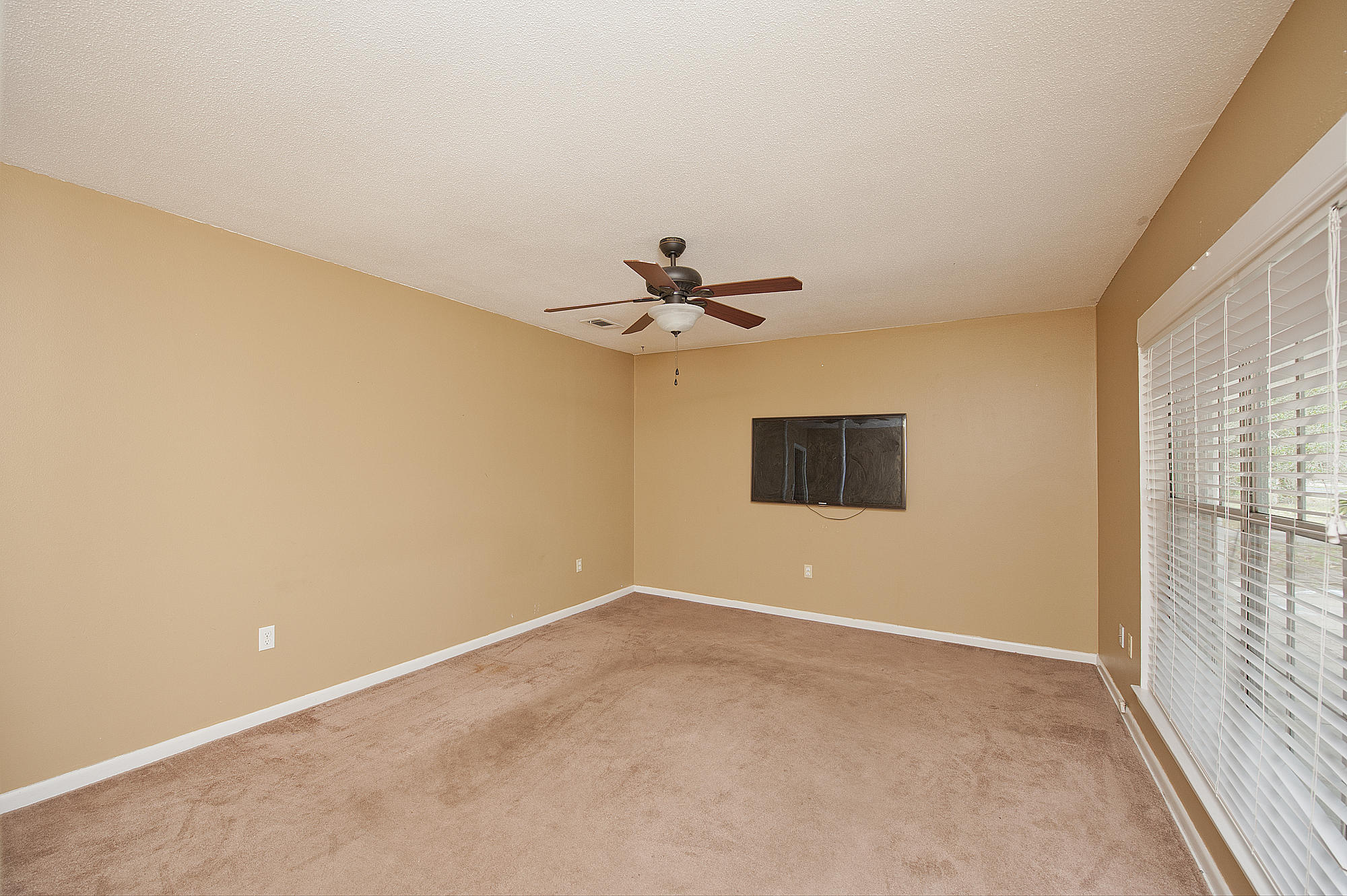 COLONY ESTATES 3RD ADDN - Residential