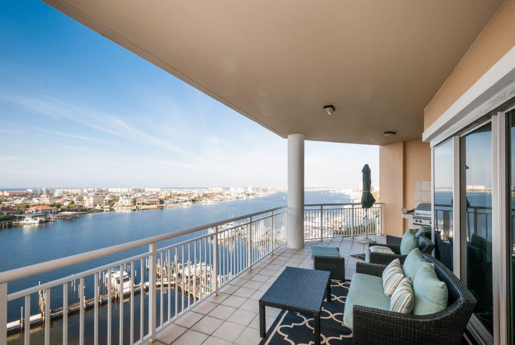 GRAND HARBOR - Residential