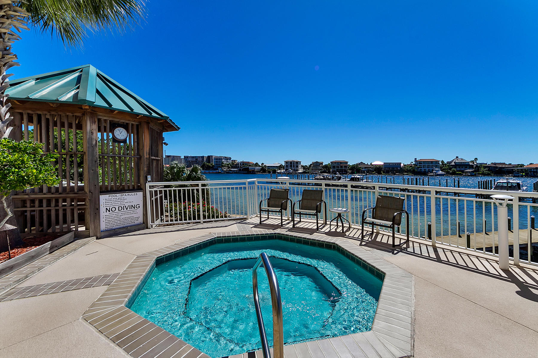 GRAND HARBOR - Residential