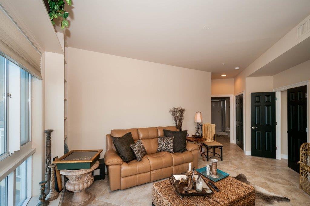 GRAND HARBOR - Residential