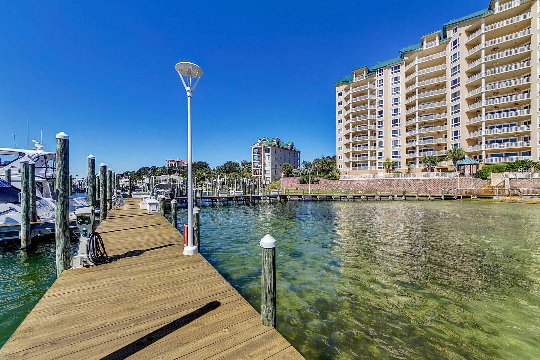 GRAND HARBOR - Residential