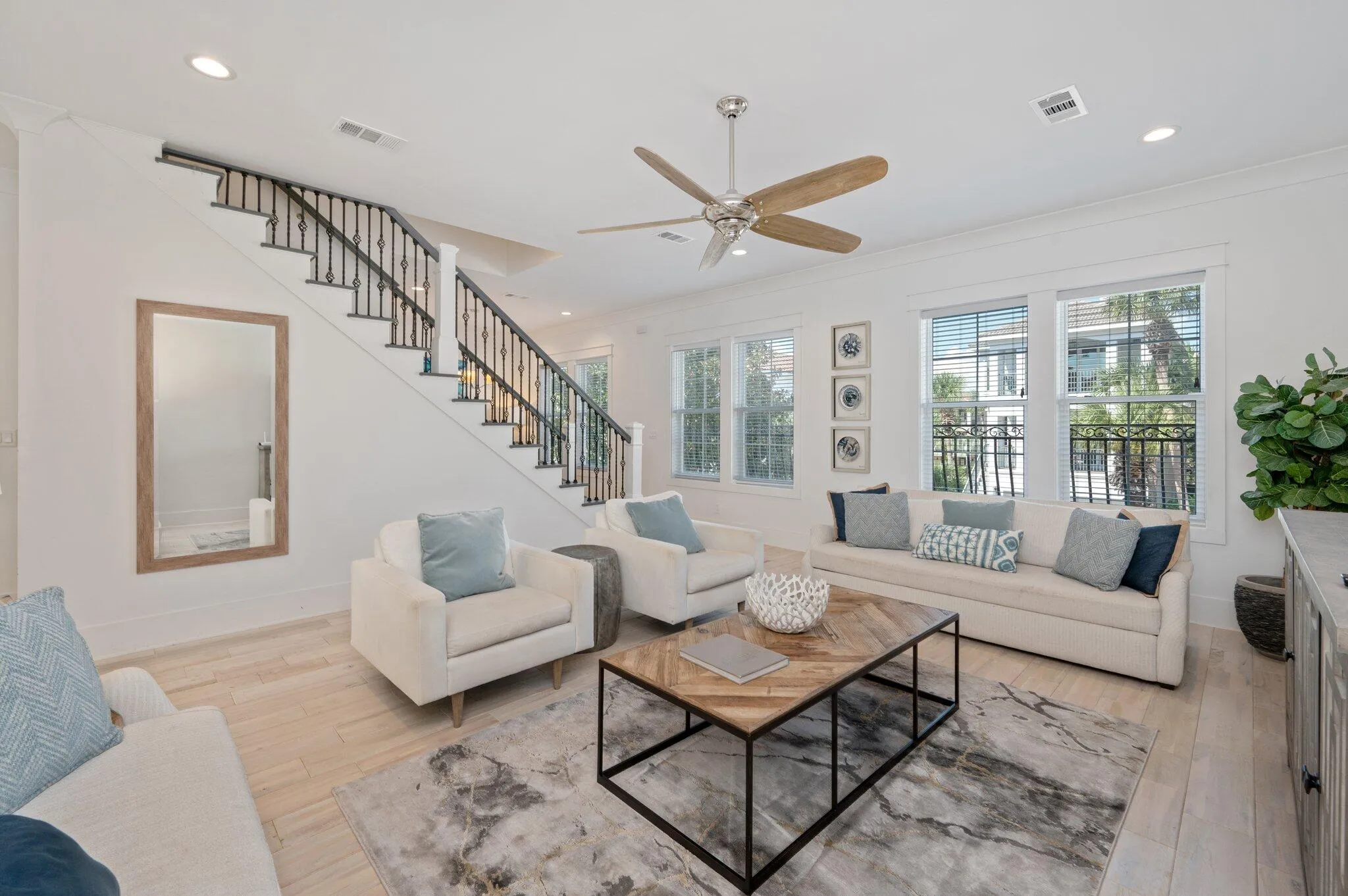 Destin, Florida 32541, United States, 4 Bedrooms Bedrooms, ,4 BathroomsBathrooms,Residential,Active,41311