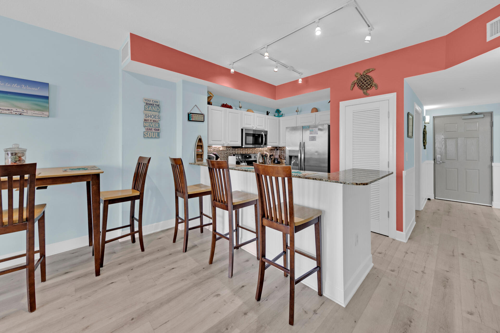 Sunrise Beach Condo - Residential