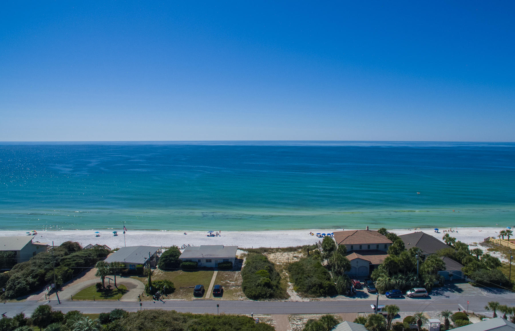 BLUE MOUNTAIN BEACH - Land